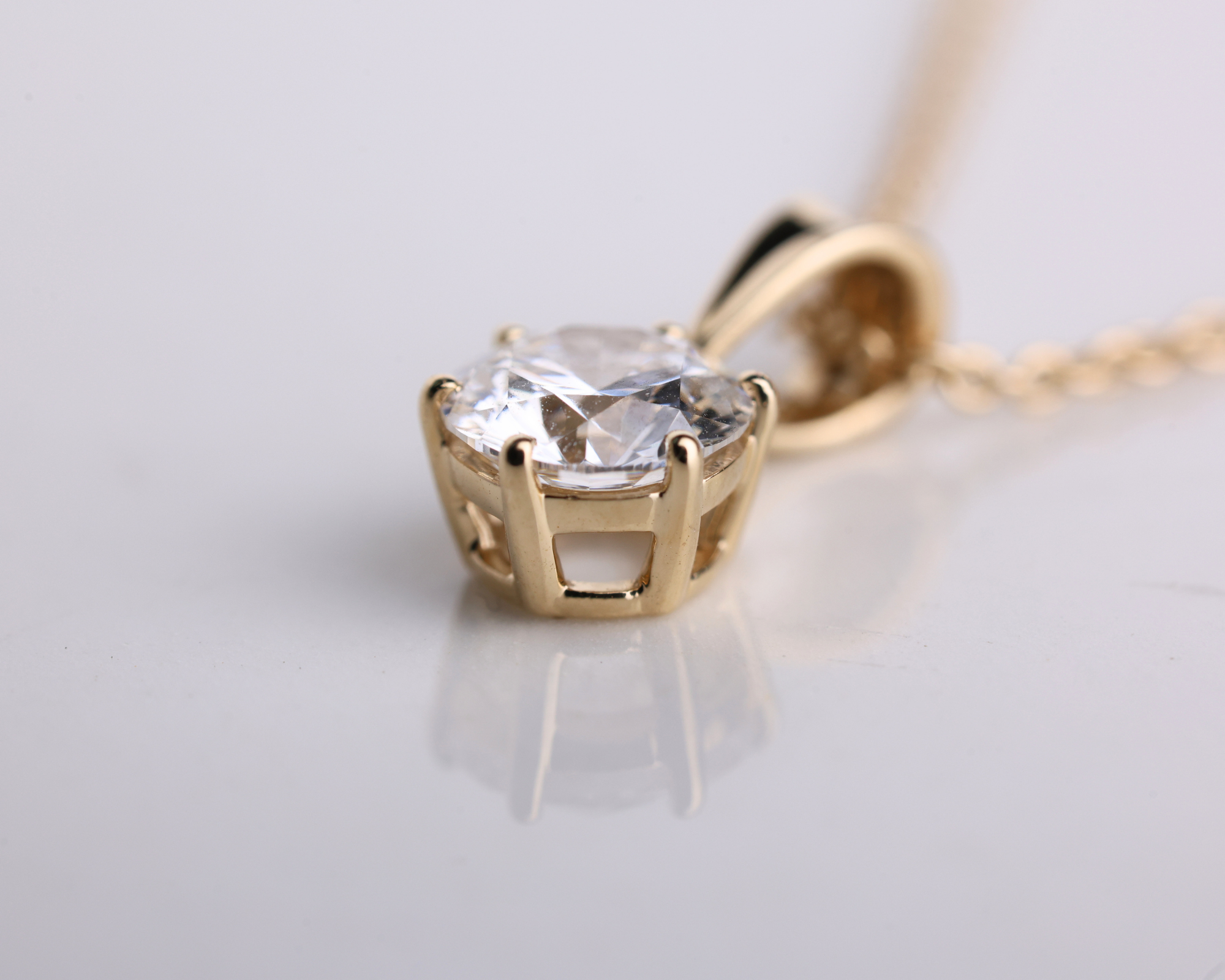 14K Solid Gold 2.00 CT Round Brilliant Diamond Solitaire Prong Set Pendant