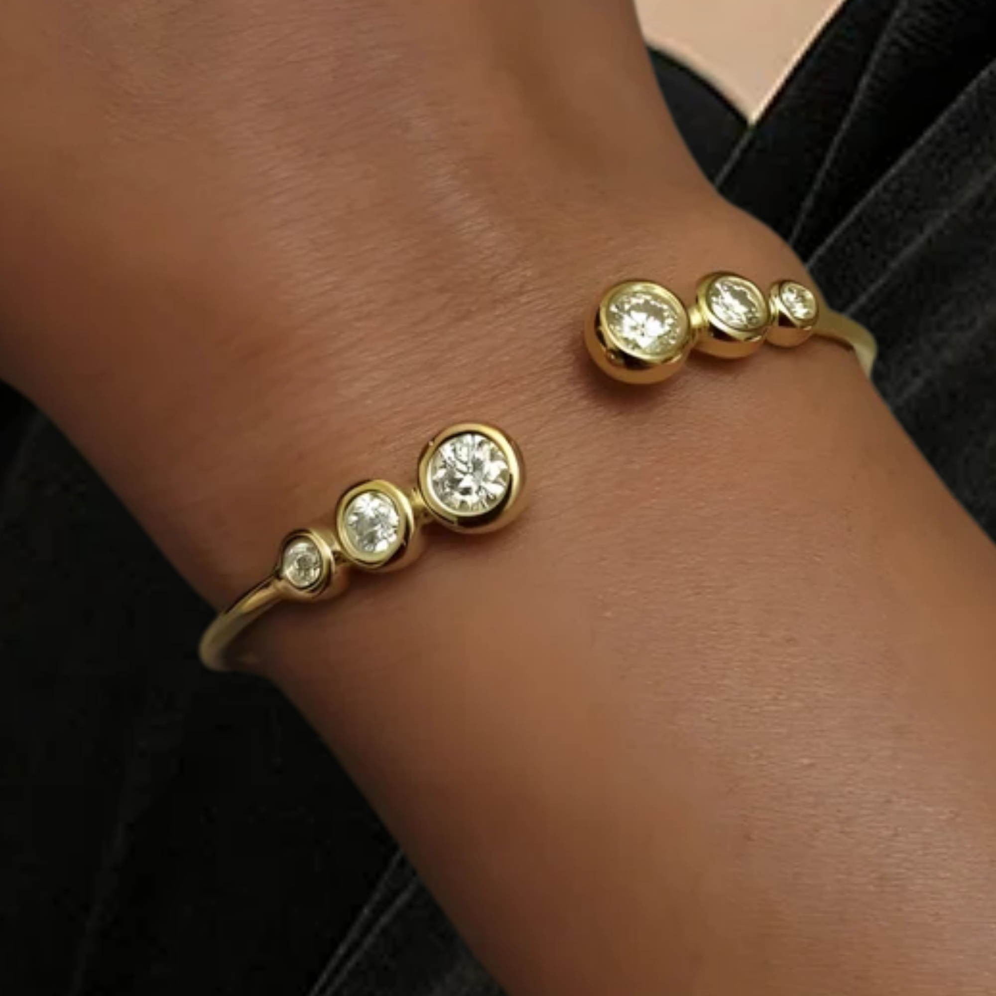 14K Gold Bangle Bracelet Lab Grown Bracelet