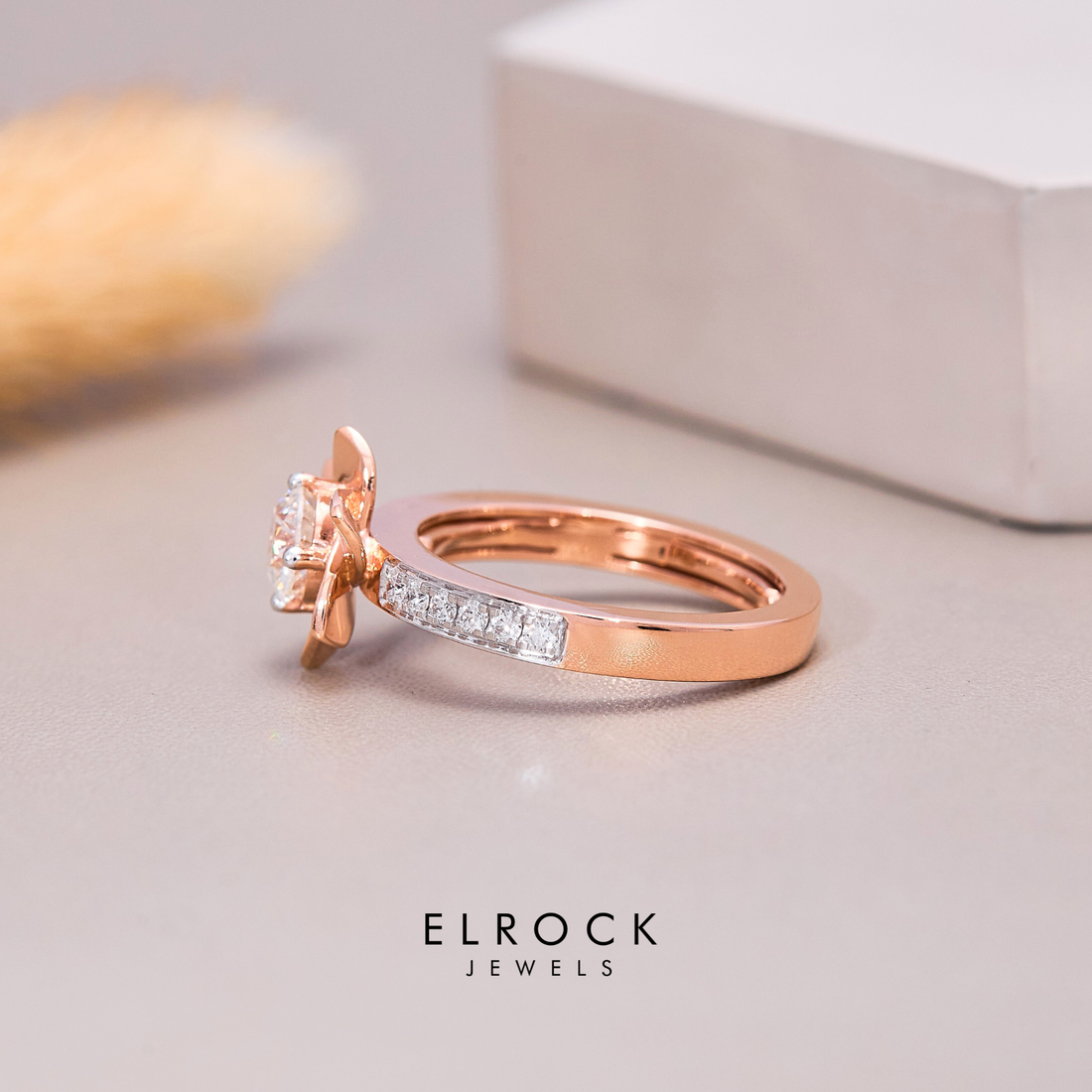 Floral Lab Grown Diamond Ring, Minimalist Diamond Flower, 14K Gold Wedding ring