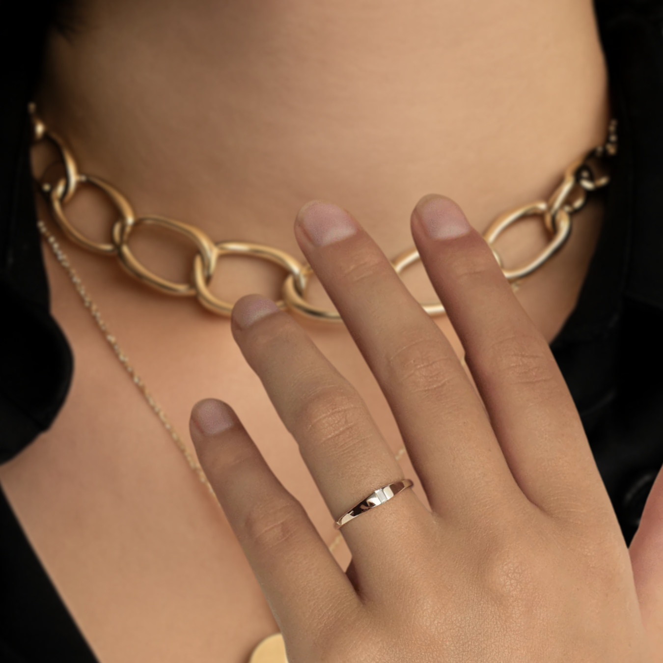Baguette Diamond Wedding Band / 14K Gold Baguette Diamond Stackable Ring