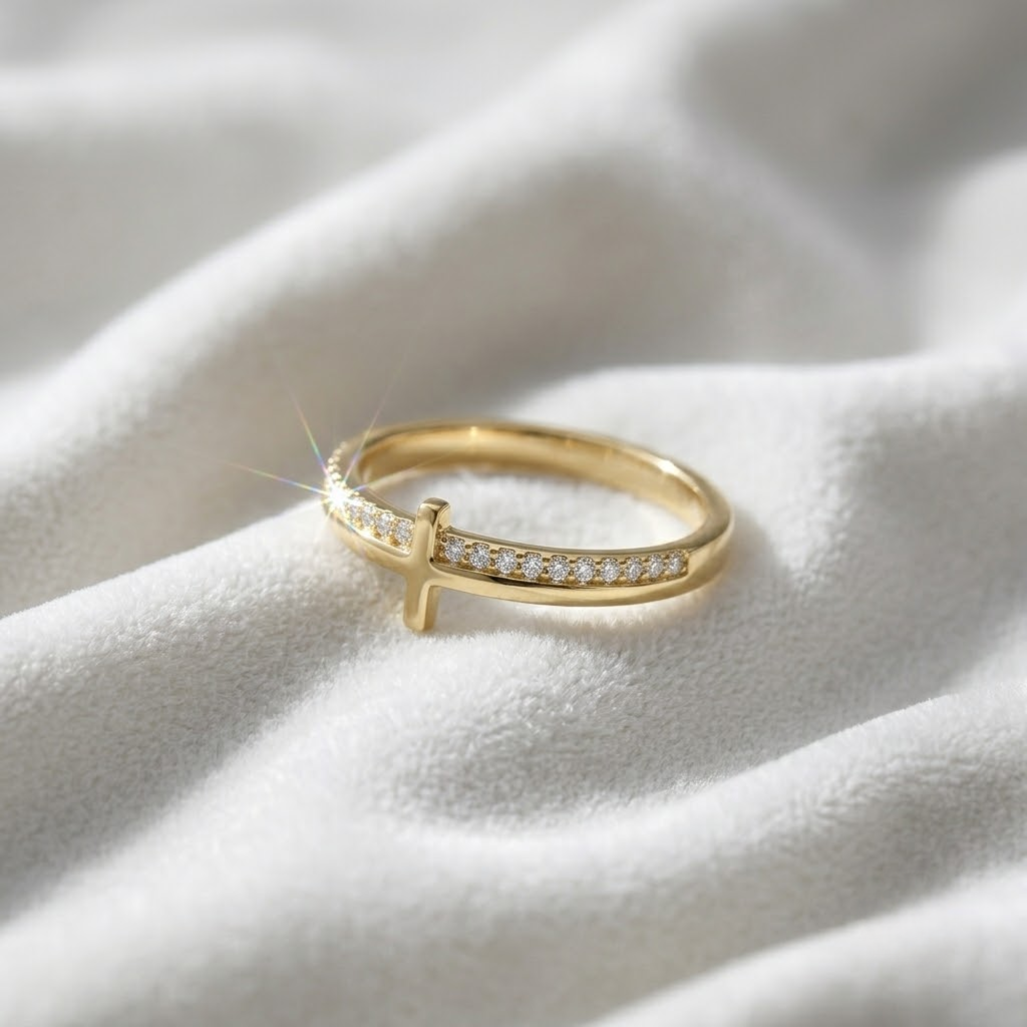 14K Lab Grown Diamond Wedding Ring, Round Cut Diamond Wedding Band