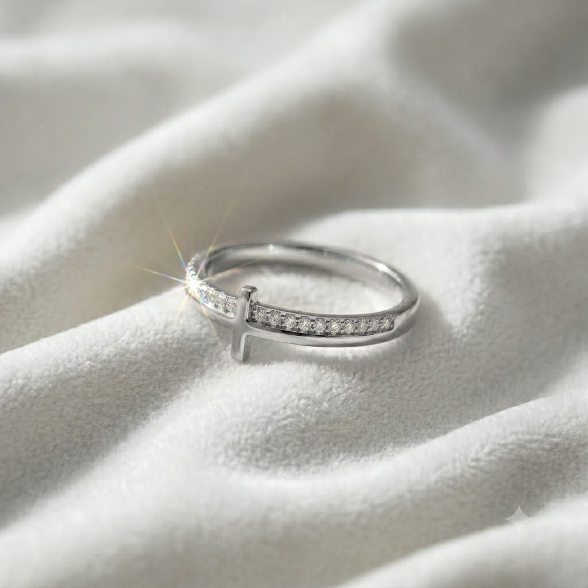 14K Lab Grown Diamond Wedding Ring, Round Cut Diamond Wedding Band