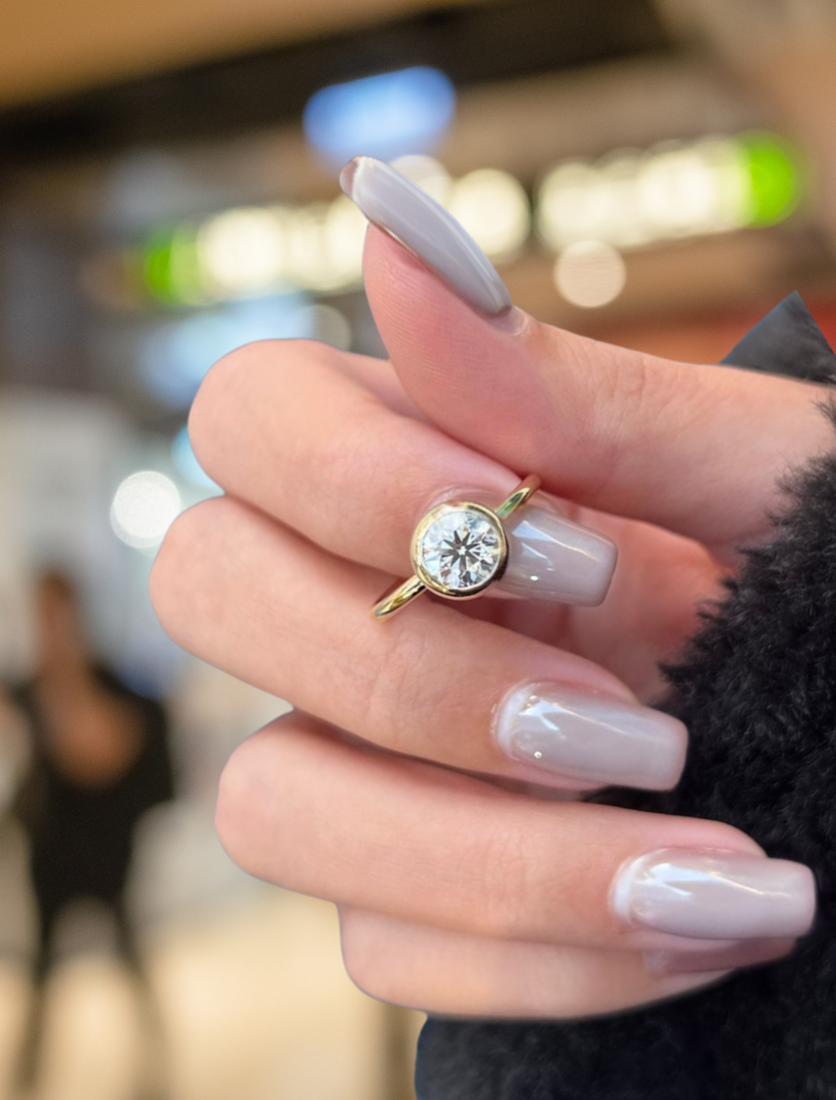 14K Gold 1 carat round cut lab grown diamond engagement ring