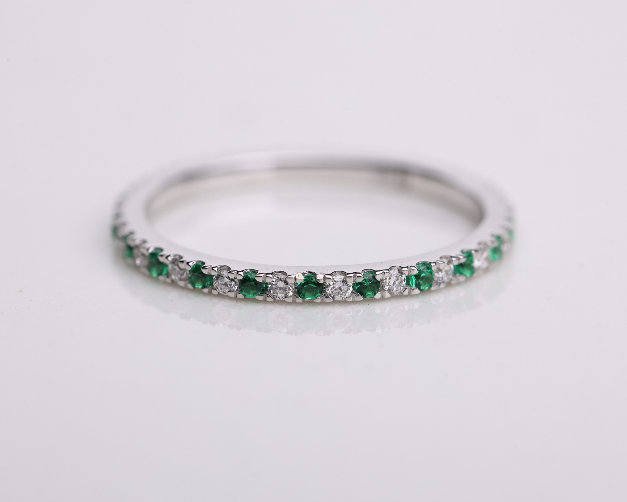 14K Solid Gold Alternating Emerald & Diamond Eternity Band