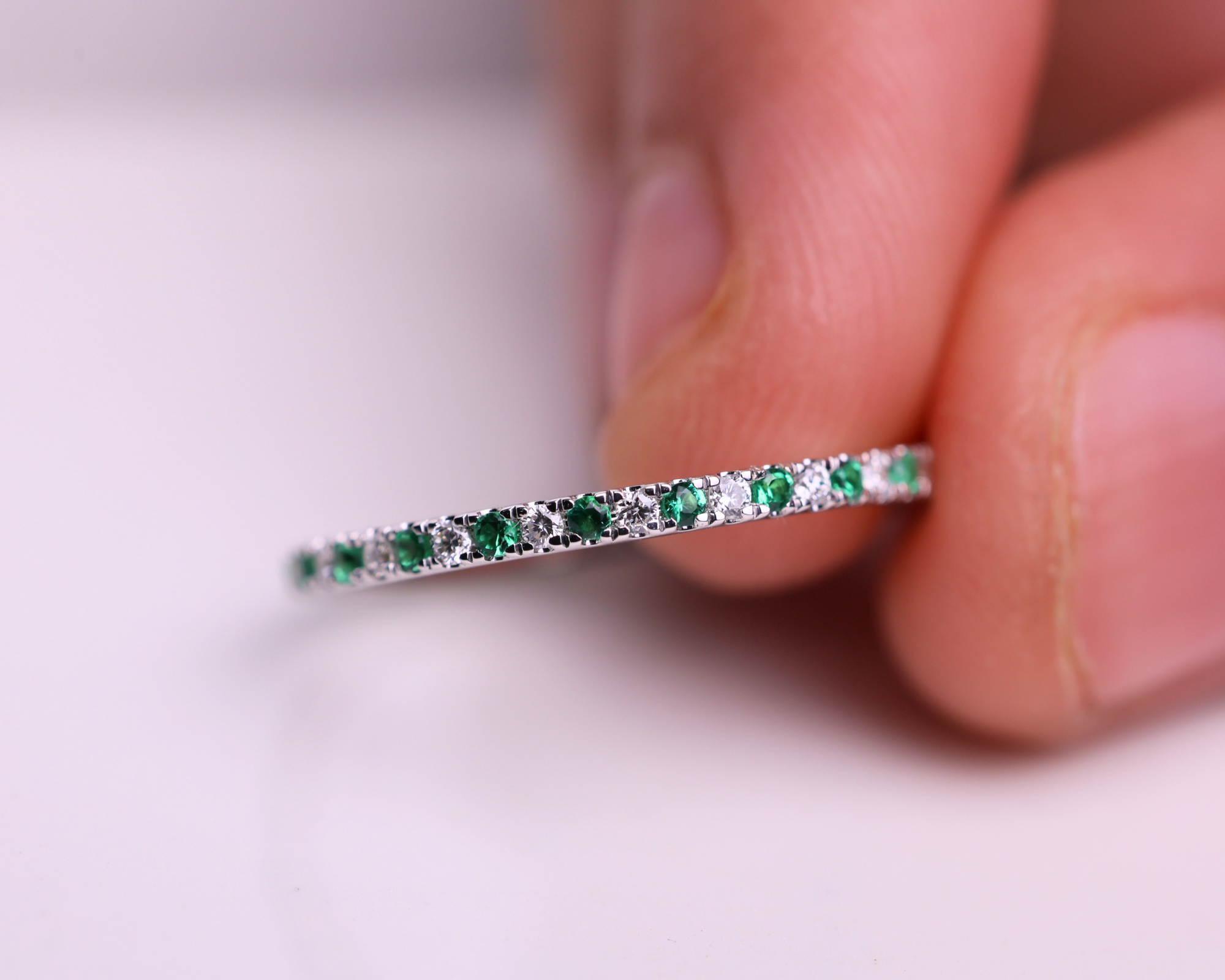 14K Solid Gold Alternating Emerald & Diamond Eternity Band