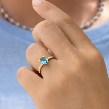 1.56CT Oval Cut Swiss Blue Topaz Gemstone Engagement Ring