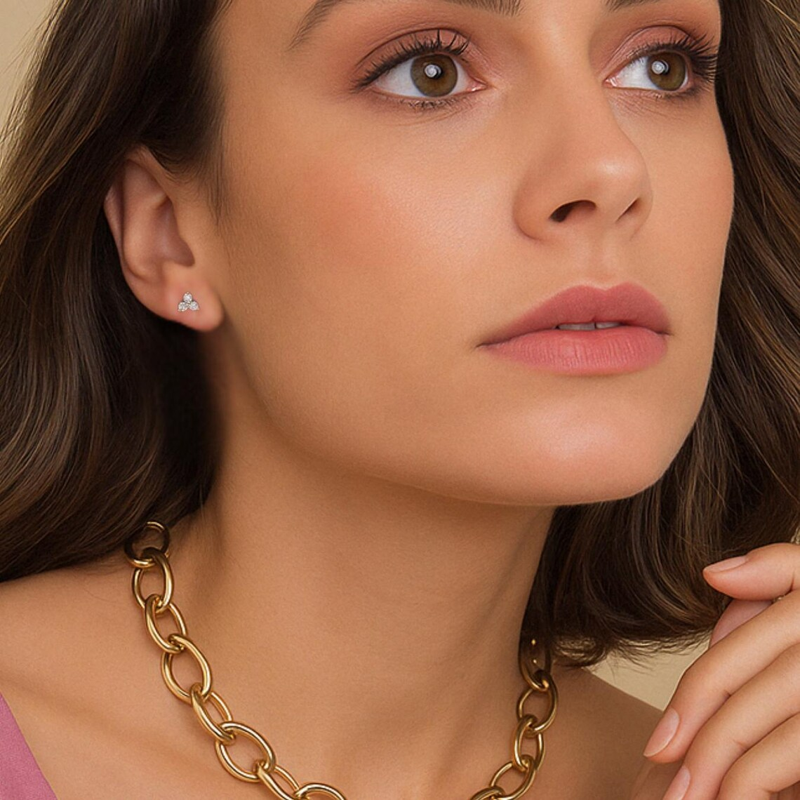 Simple Three Stone Cluster Earring