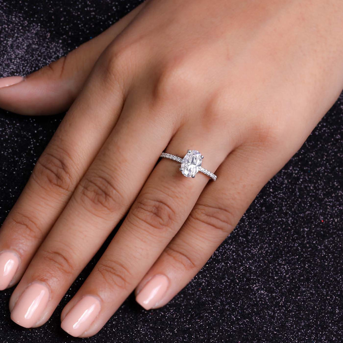 Lab Diamond Engagement Ring Elegant 1.85ct Oval IGI Certified solitaire Engagement Ring