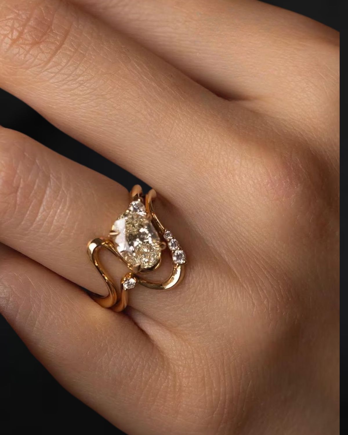 14K Gold 2 carat Oval Lab Grown Diamond Engagement Ring