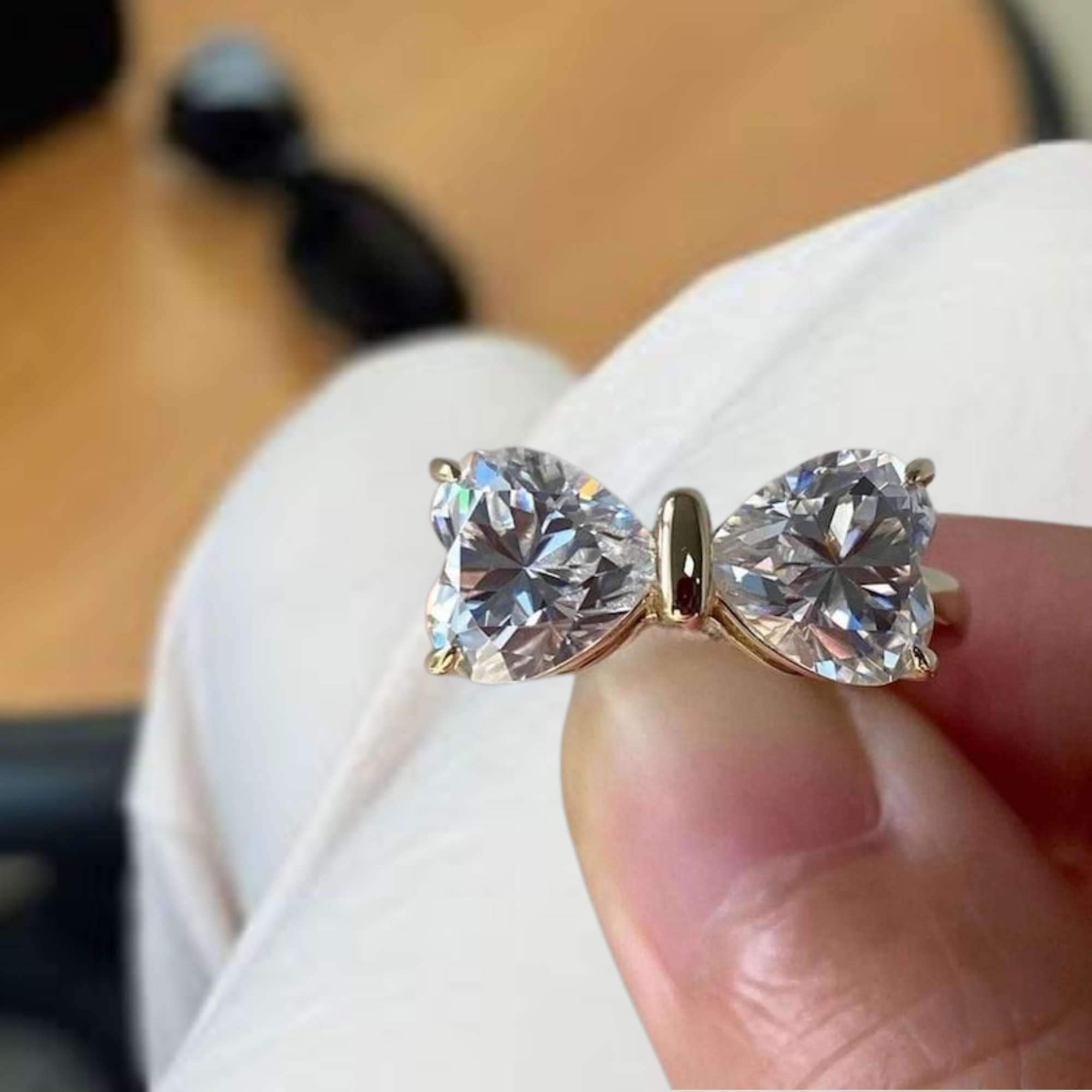  Gold Amazing Bow Diamond Ring