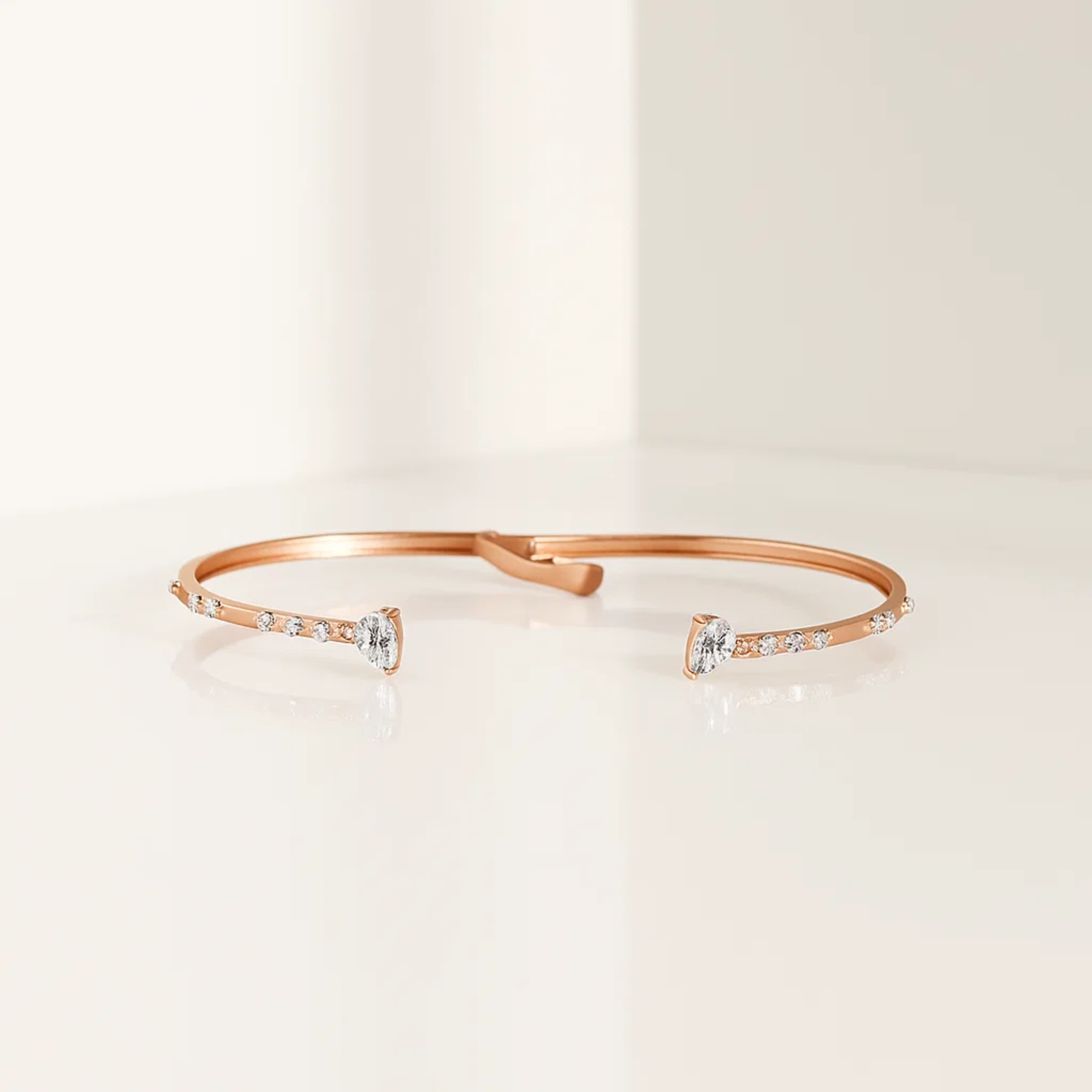 14K Gold Diamond Bangle Heart Shape Solitaire Bracelet