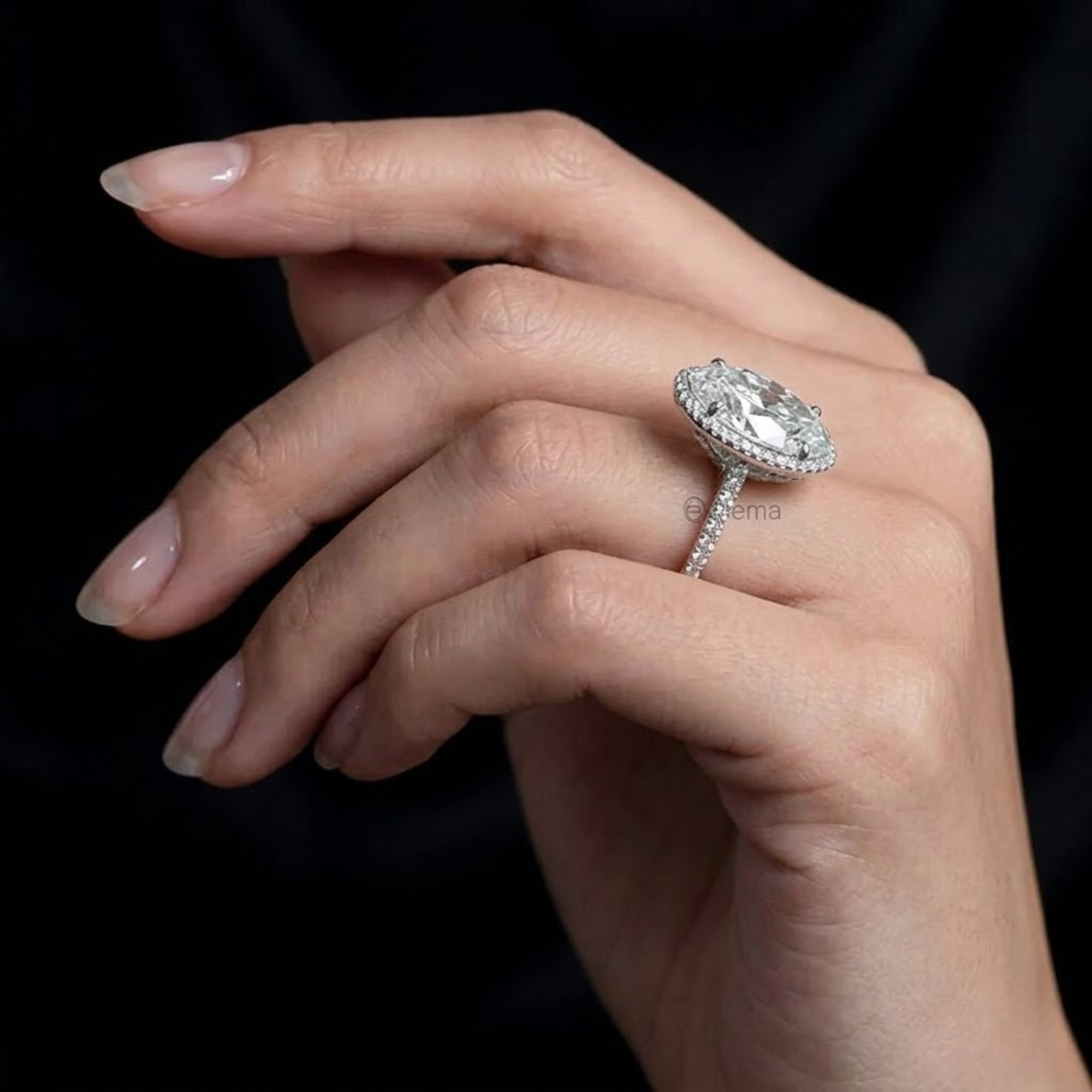14K Gold Oval Halo Elongated Oval Diamond Set Engagement Ring