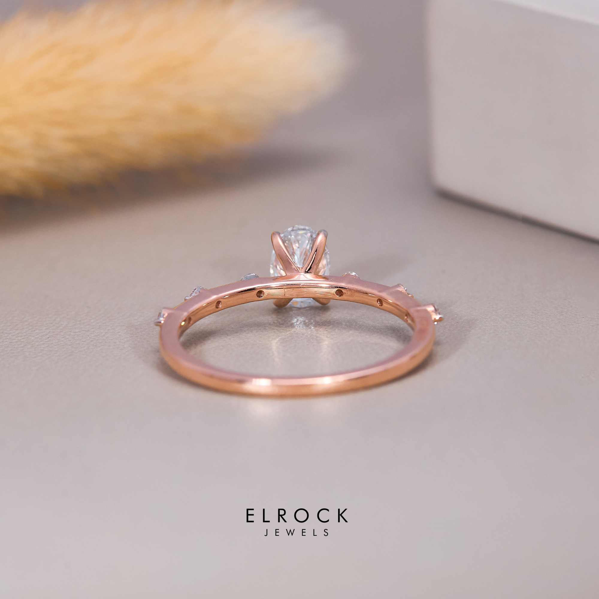  Oval Cut Diamond Cluster Ring 