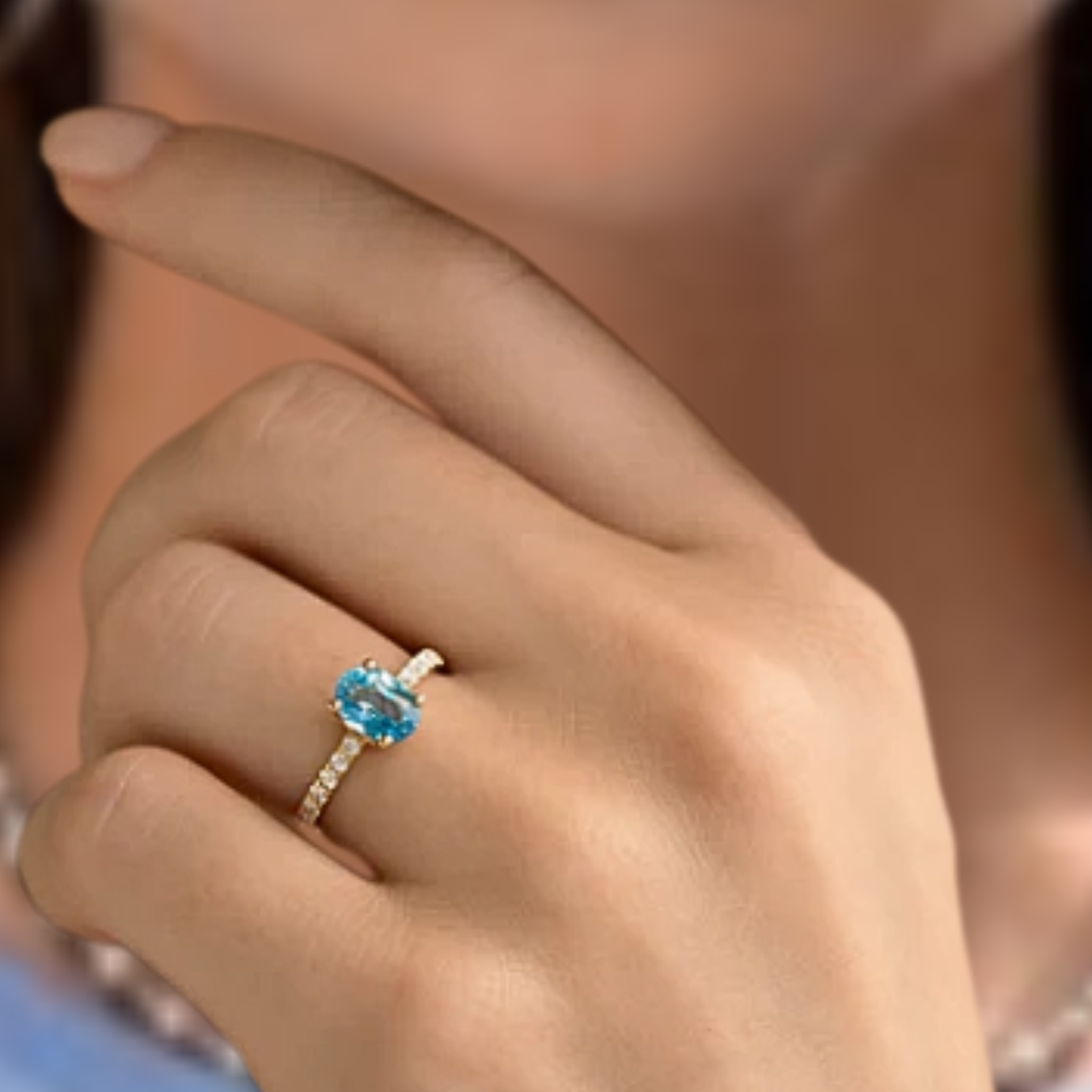 14K Solid Gold Swiss Blue Topaz Gemstone 1.56CT Oval Cut Engagement Ring