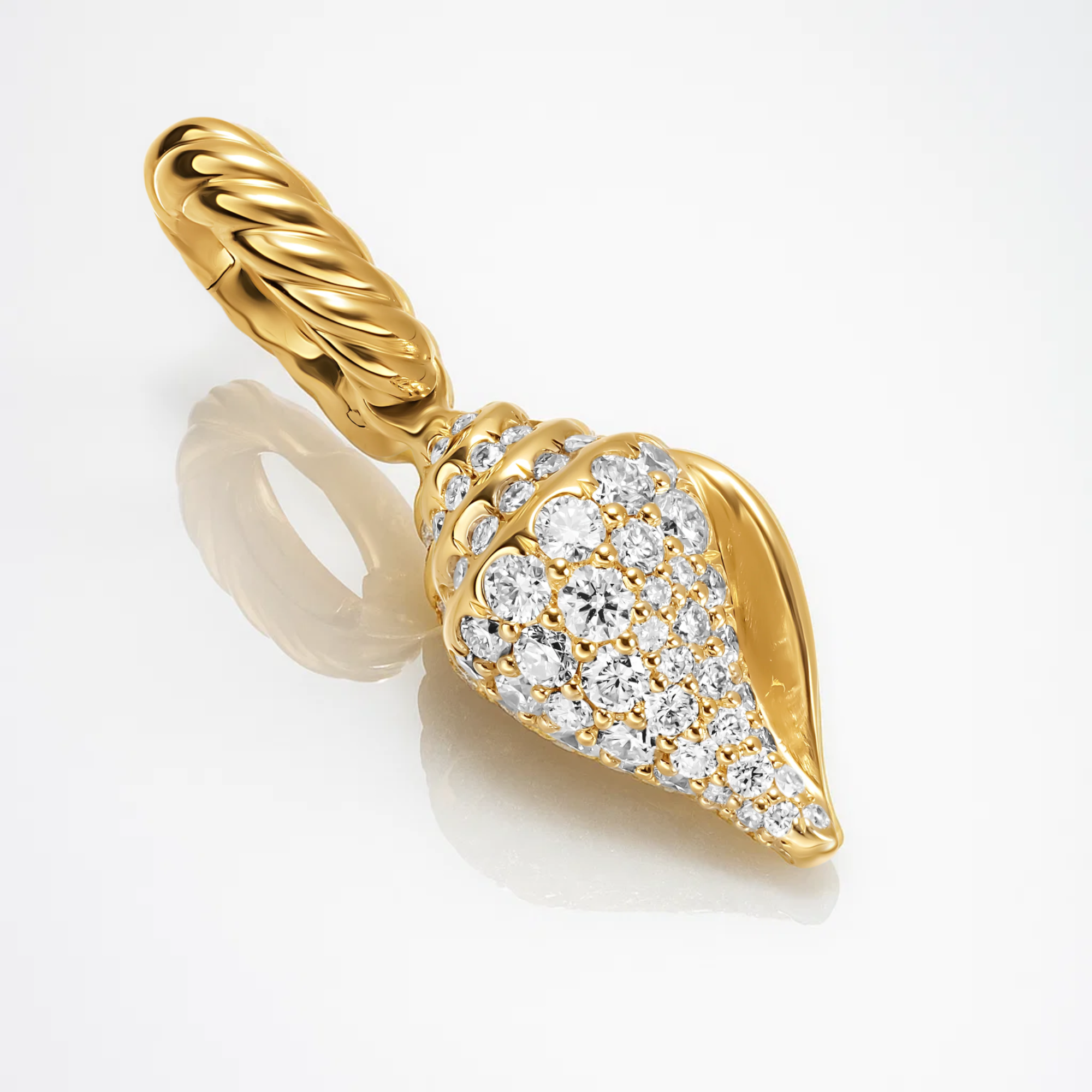 14K Solid Gold Seashell Pendant with Lab Diamond 