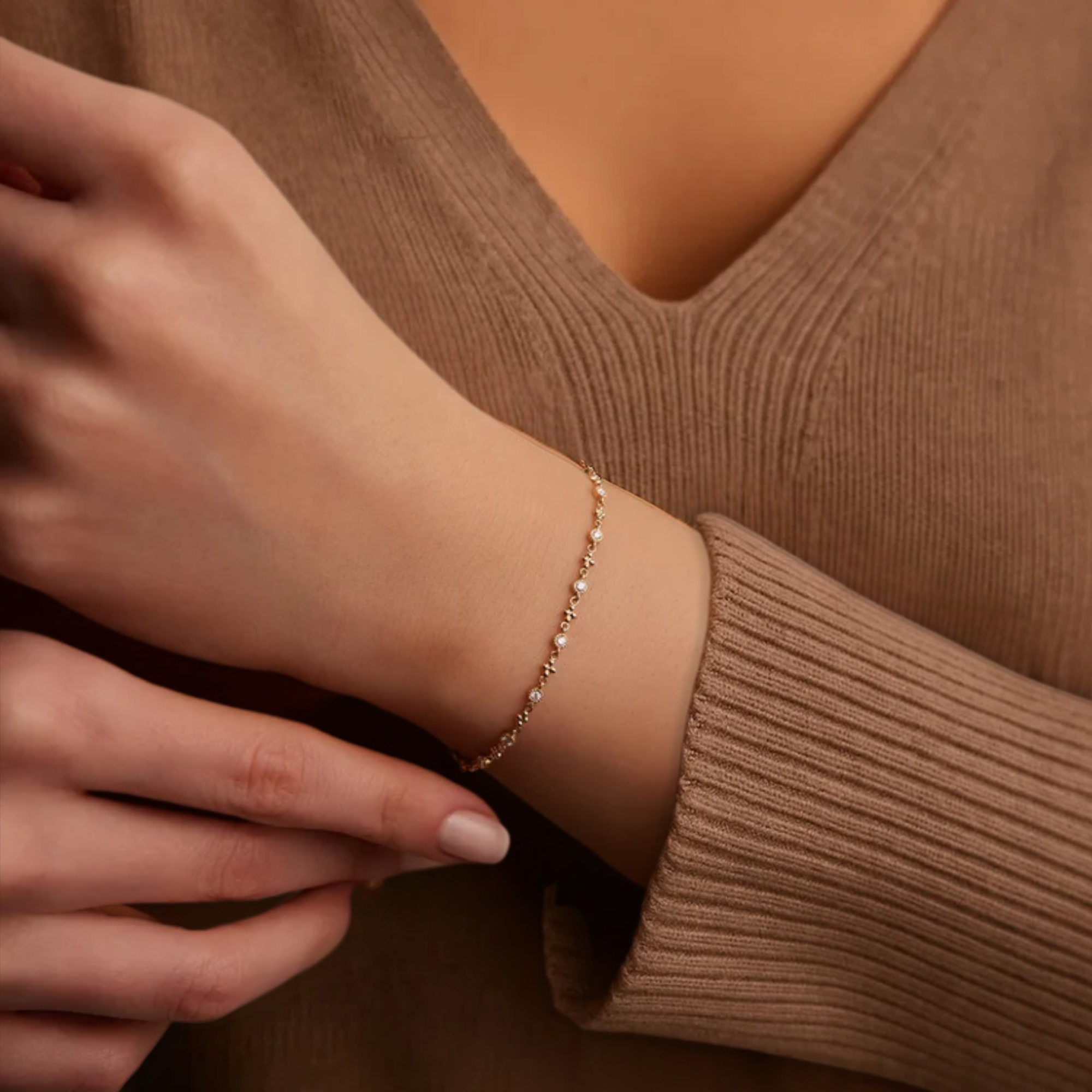 14k Gold Art Deco Bezel Setting Diamond Bracelet 