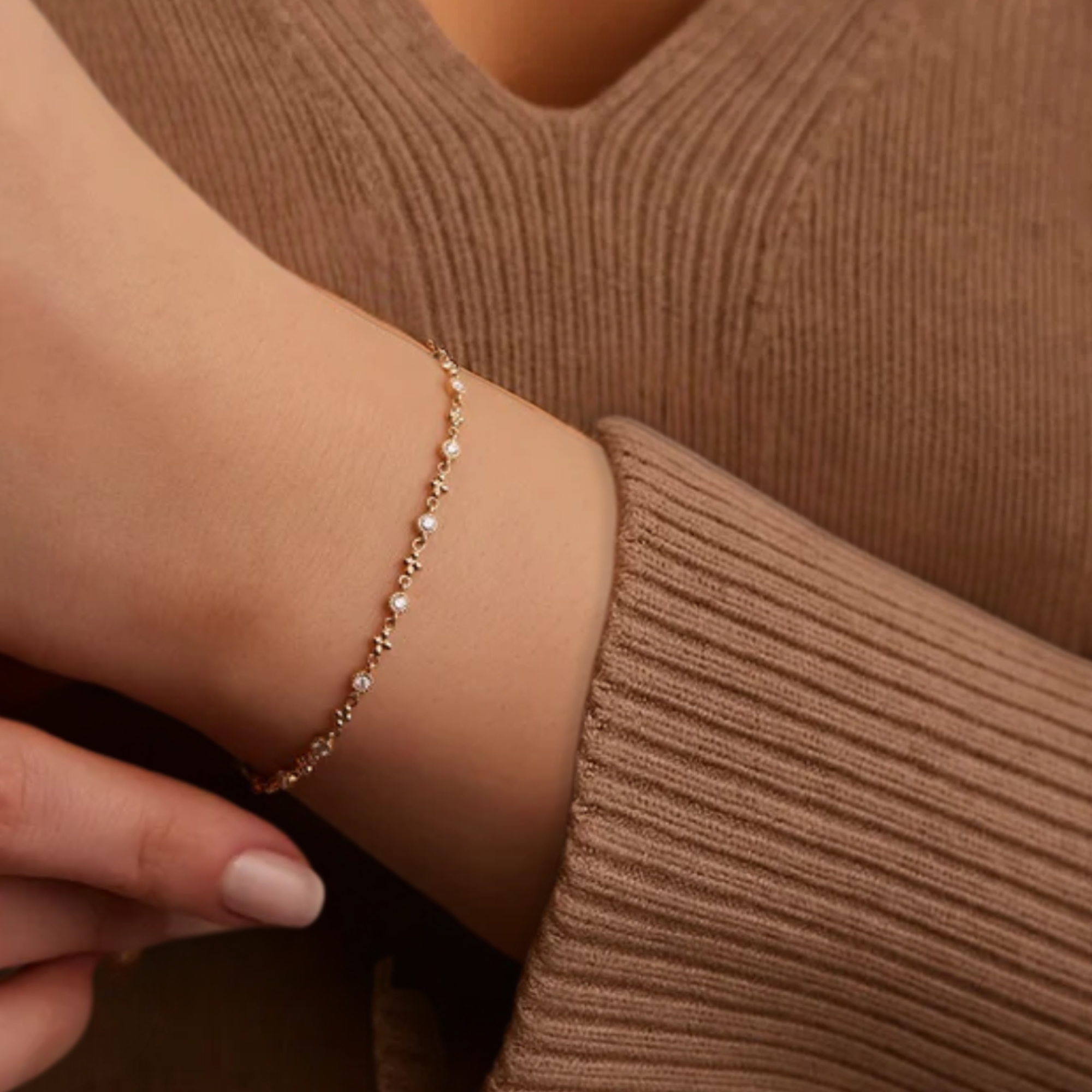 14K Gold Art Deco Bezel Setting Diamond Bracelet