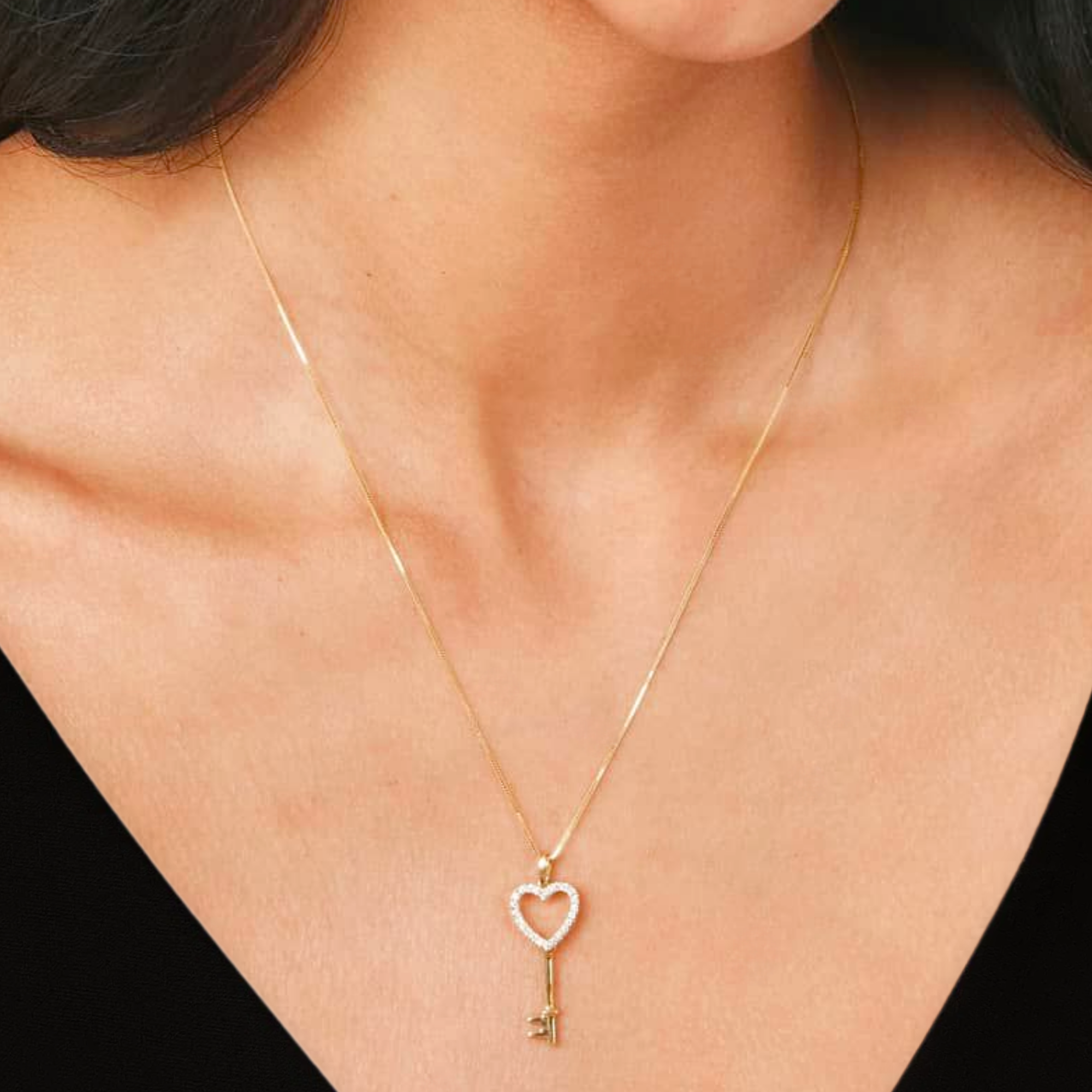 14K Gold Diamond Heart Key Pendant Necklace