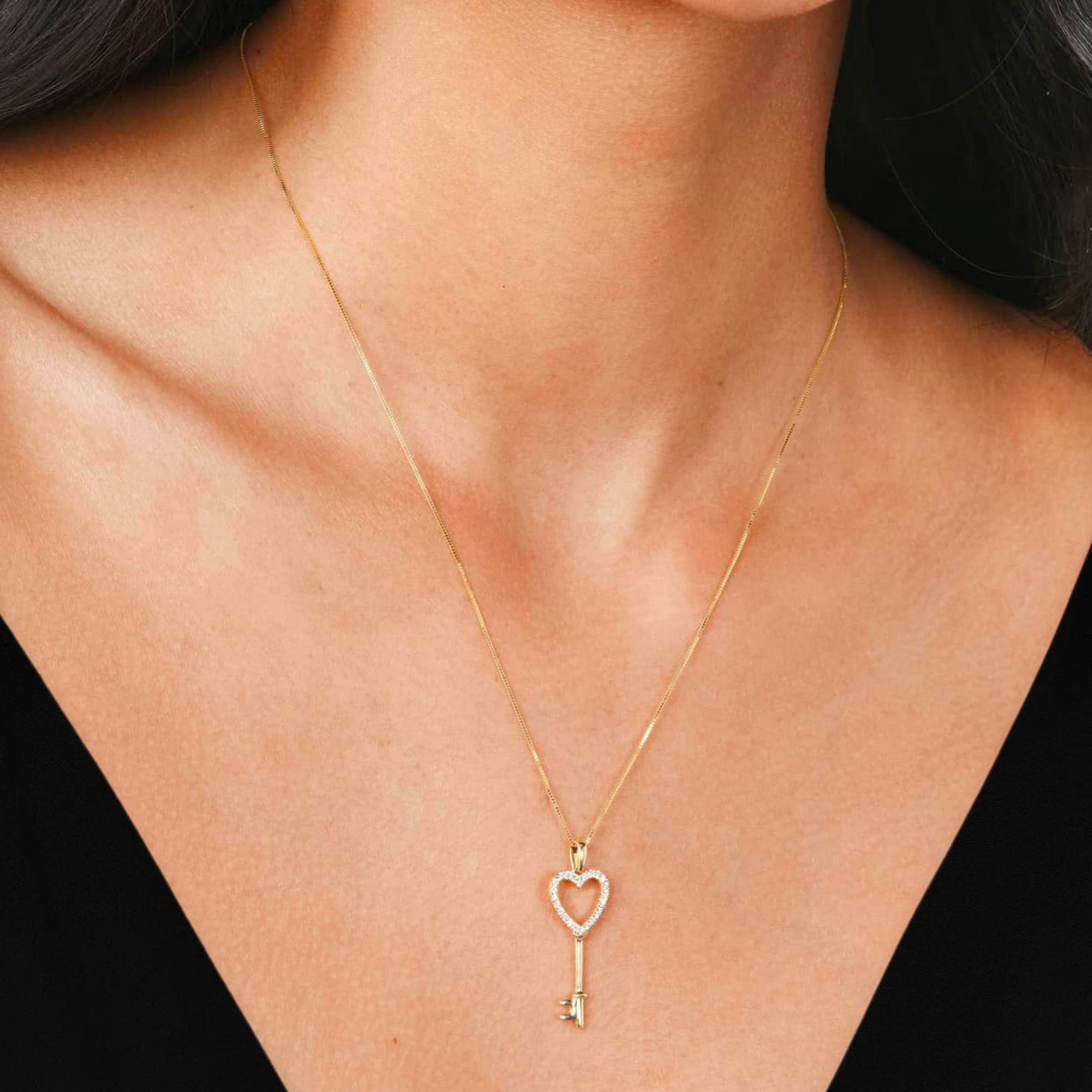 14K Gold Diamond Heart Key Pendant Necklace
