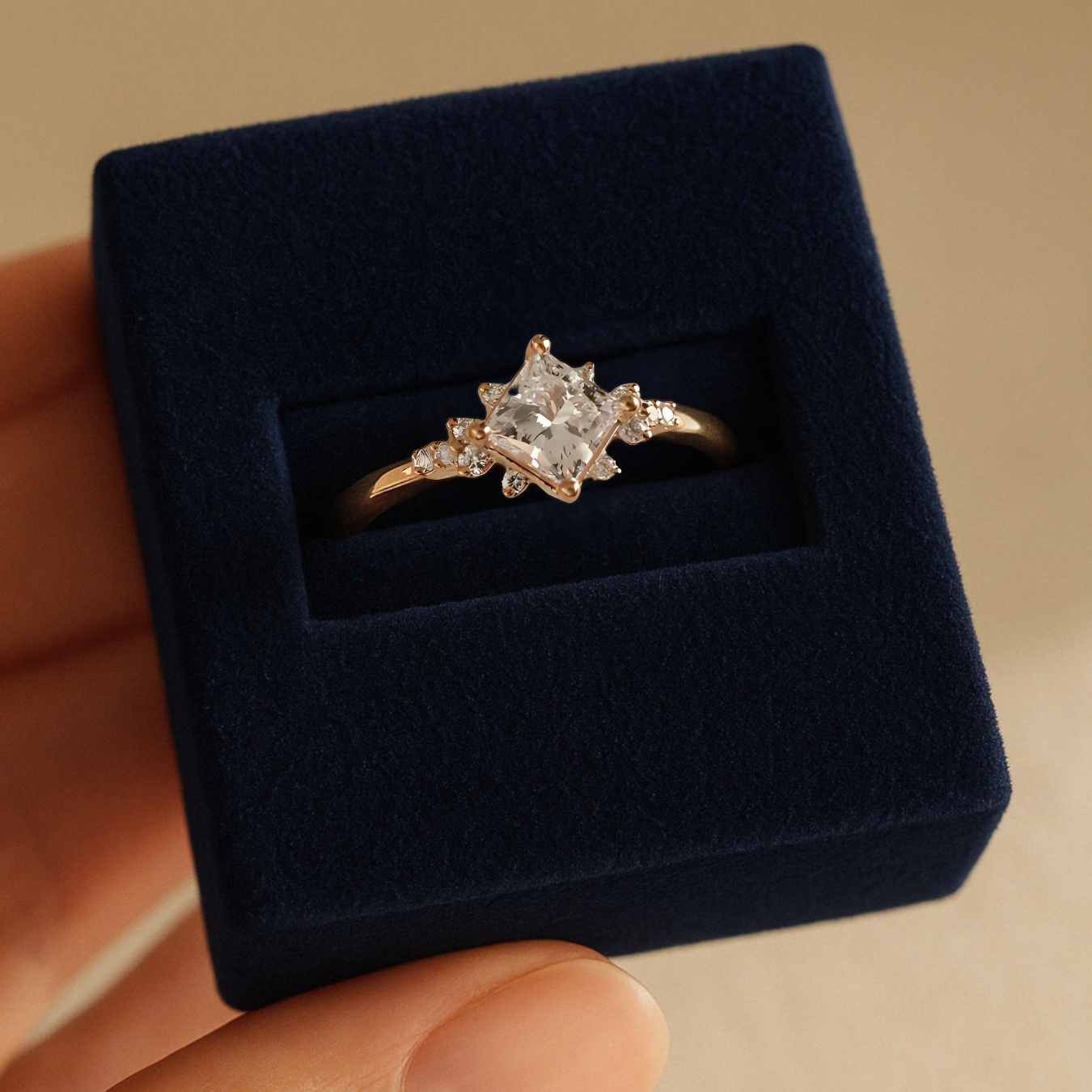 14K Gold 1.00 Carat Princess Cut Stylish Solitaire Engagement Ring