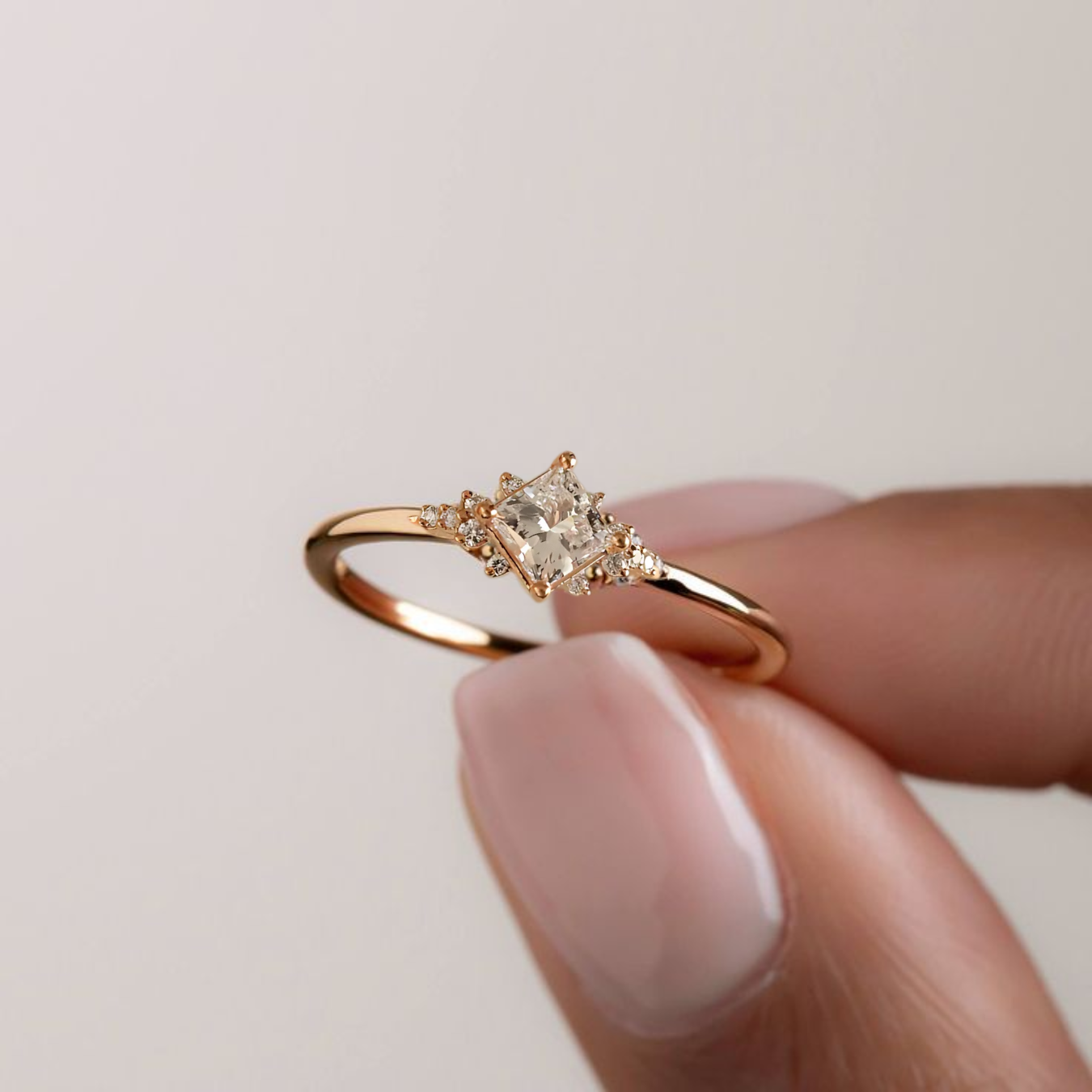 14K Gold 1.00 Carat Princess Cut Stylish Solitaire Engagement Ring
