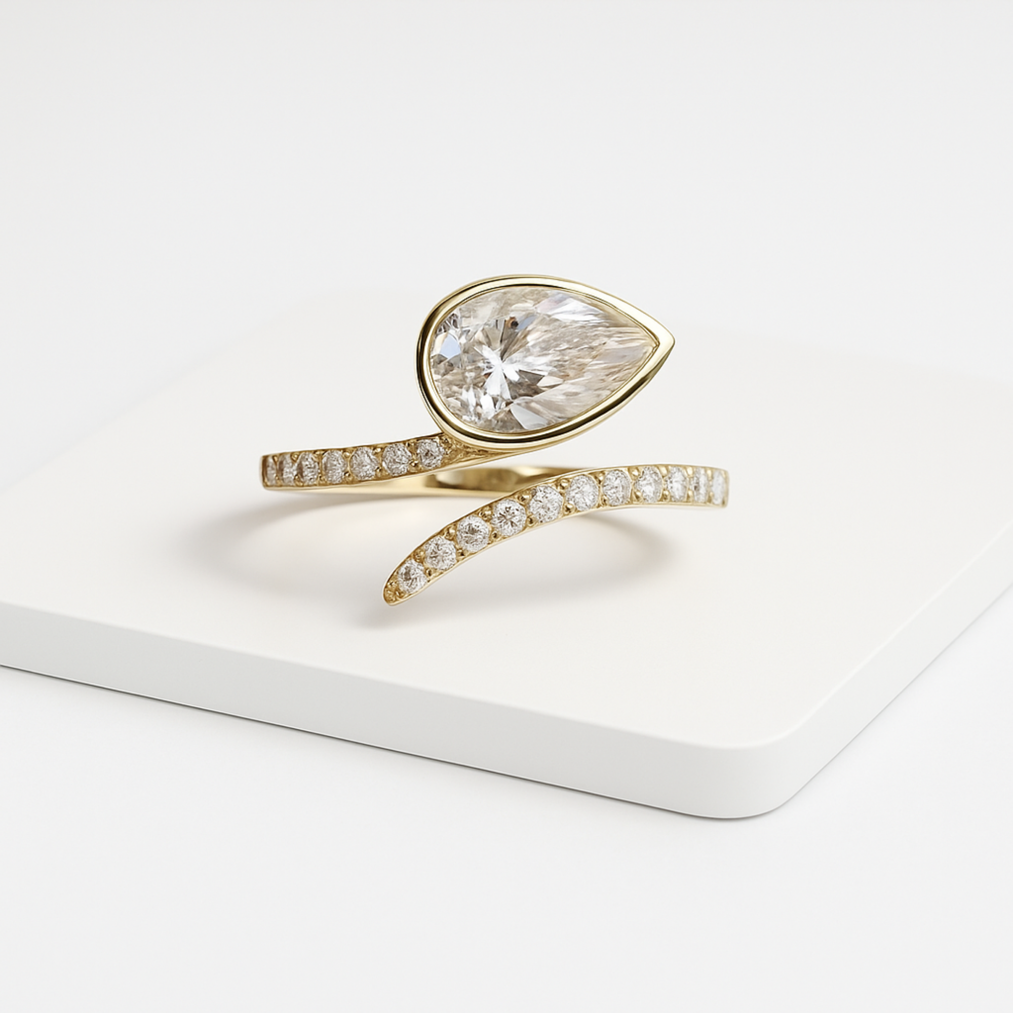  Gold Pear Shape Lab Grown Diamond