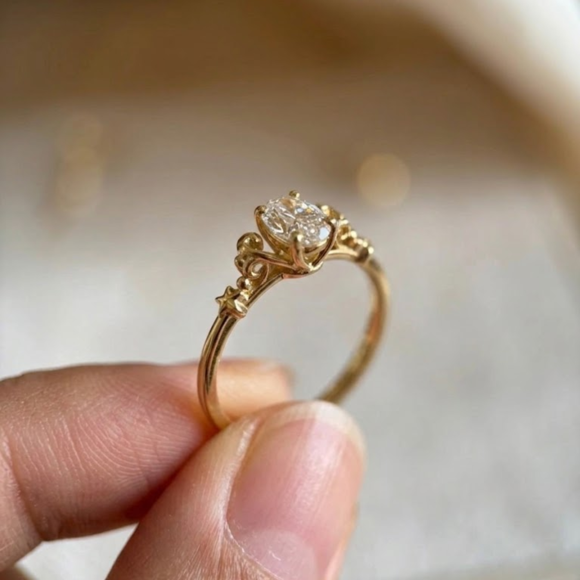 Oval Lab Grown Diamond Ring | 14K 18K Gold Venus Ring