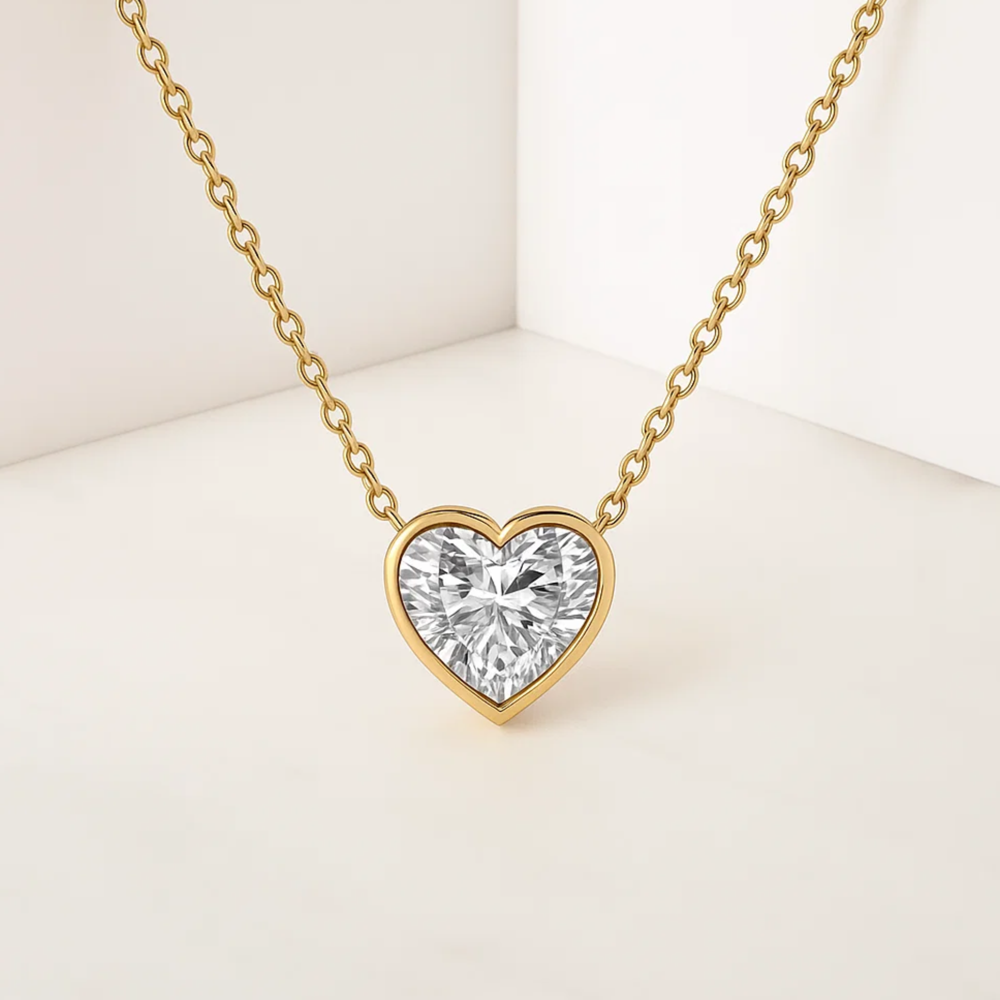 14K Gold Round Diamond Mini Heart Pendant Necklace