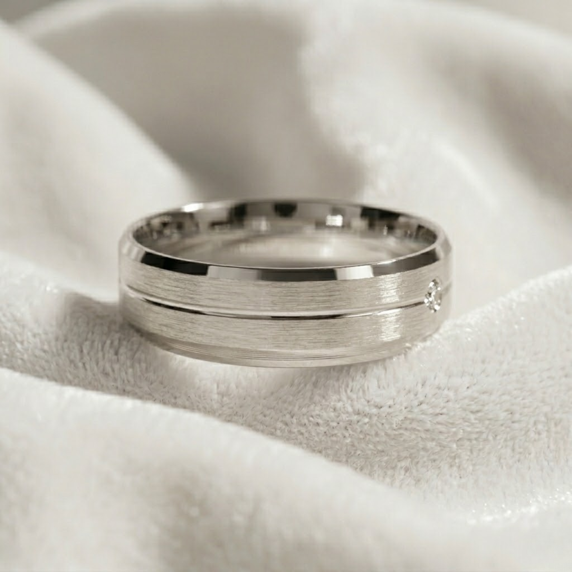 14K Flush Set Men's Diamond Wedding Band with Beveled Edges