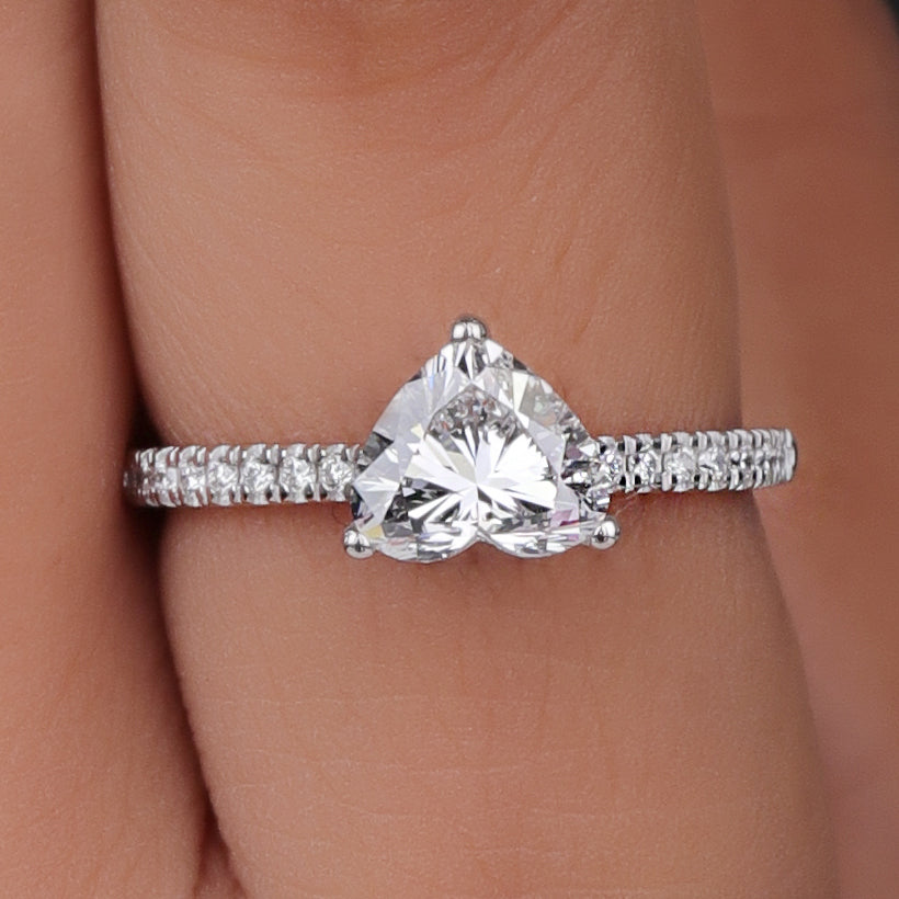 Heart-Shape Diamond Ring Solitaire Diamond Ring