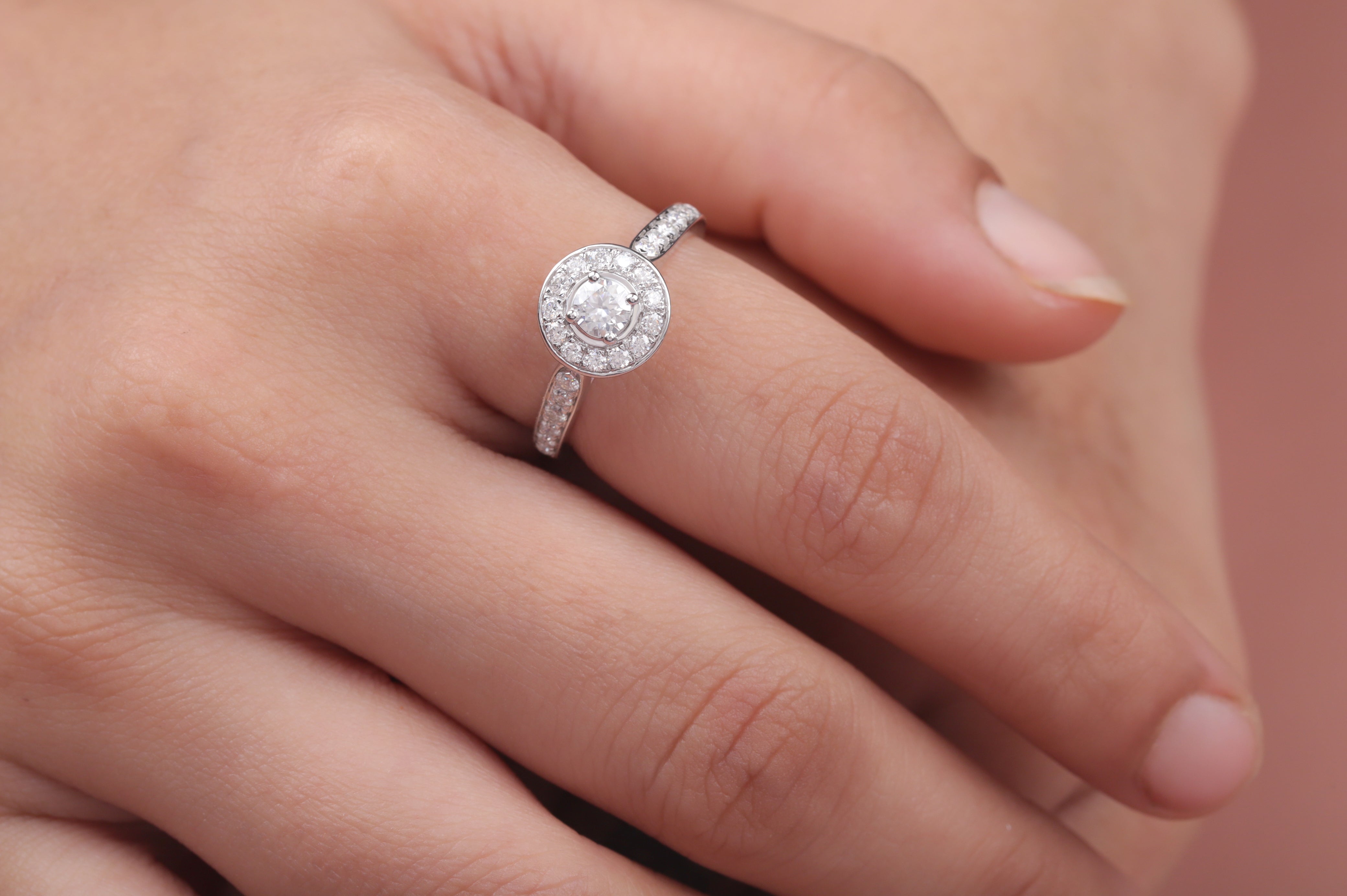 14K Gold Round Cut Lab Grown Diamond Engagement Ring