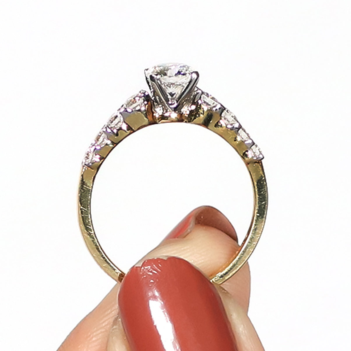 14K Gold Round Lab Grown Diamond Engagement Ring