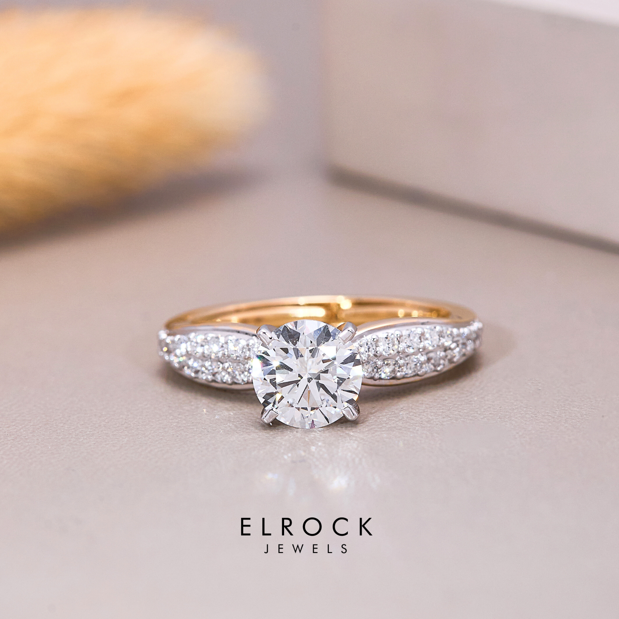 14K Solid Gold Round Cut Women's Engagement Ring