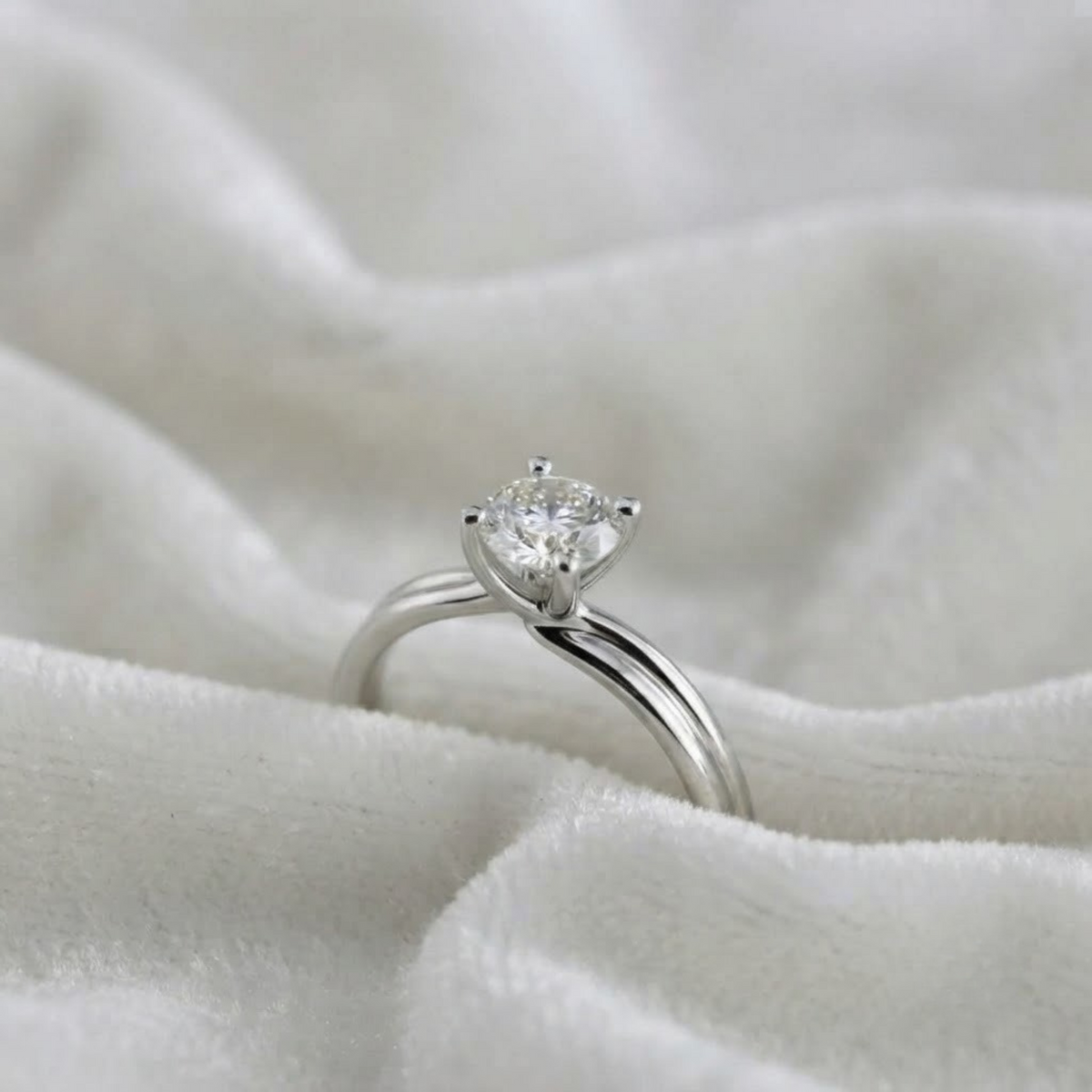 Round Diamond Solitaire Engagement Ring