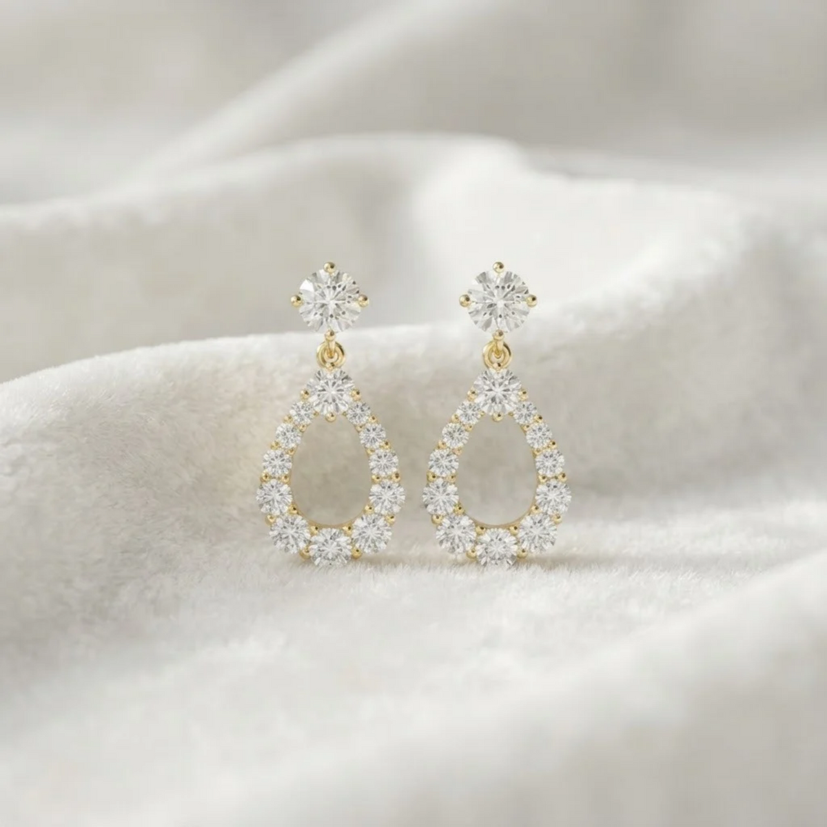 Lab-Grown Diamond Teardrop Drop Earrings