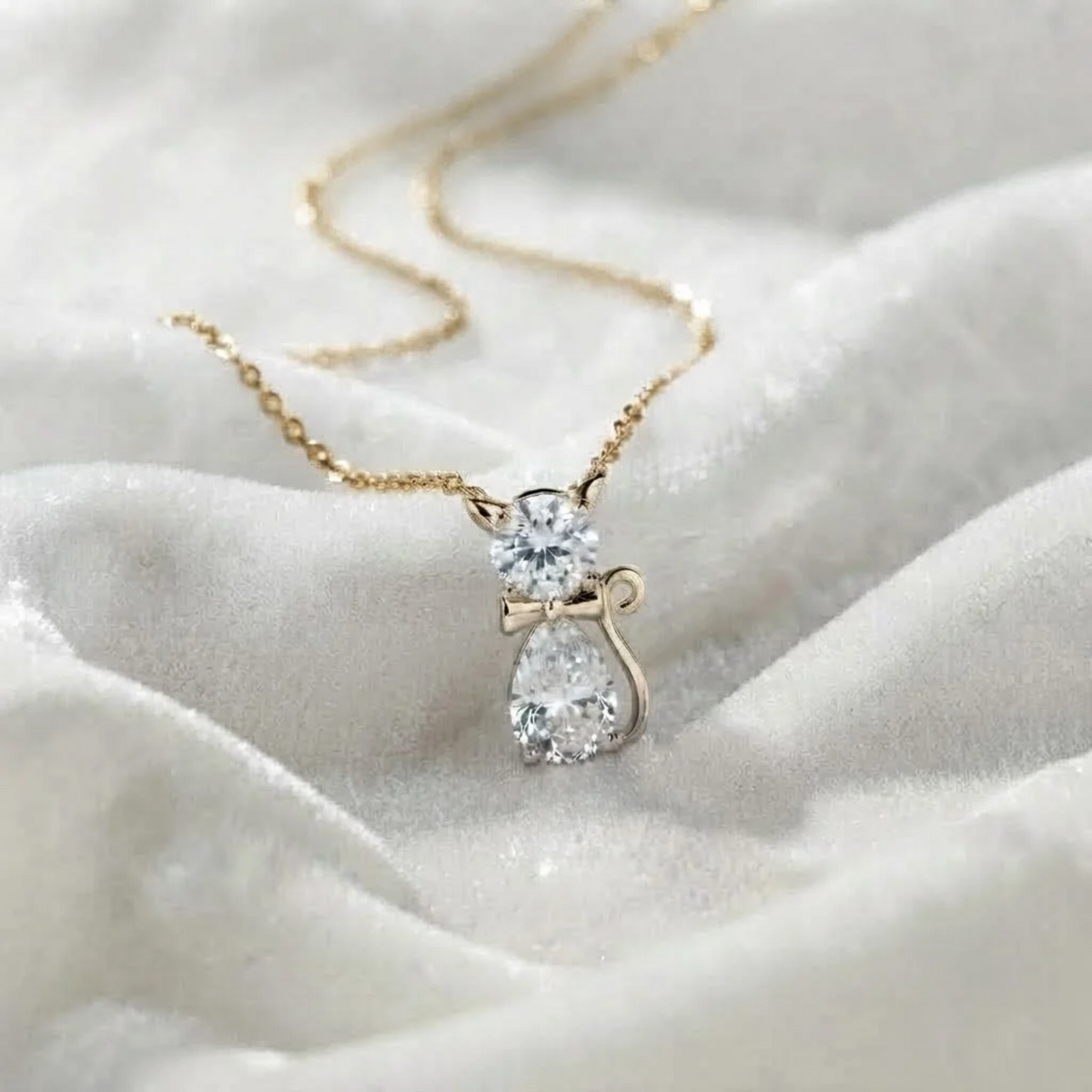 Cat Pendant Necklace