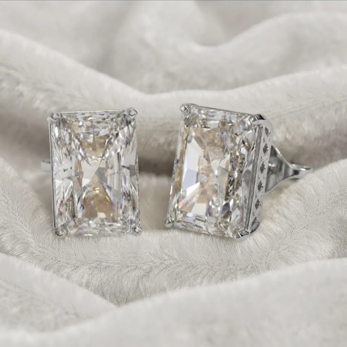 Lab Grown Diamond Radiant Cut Diamond Earring