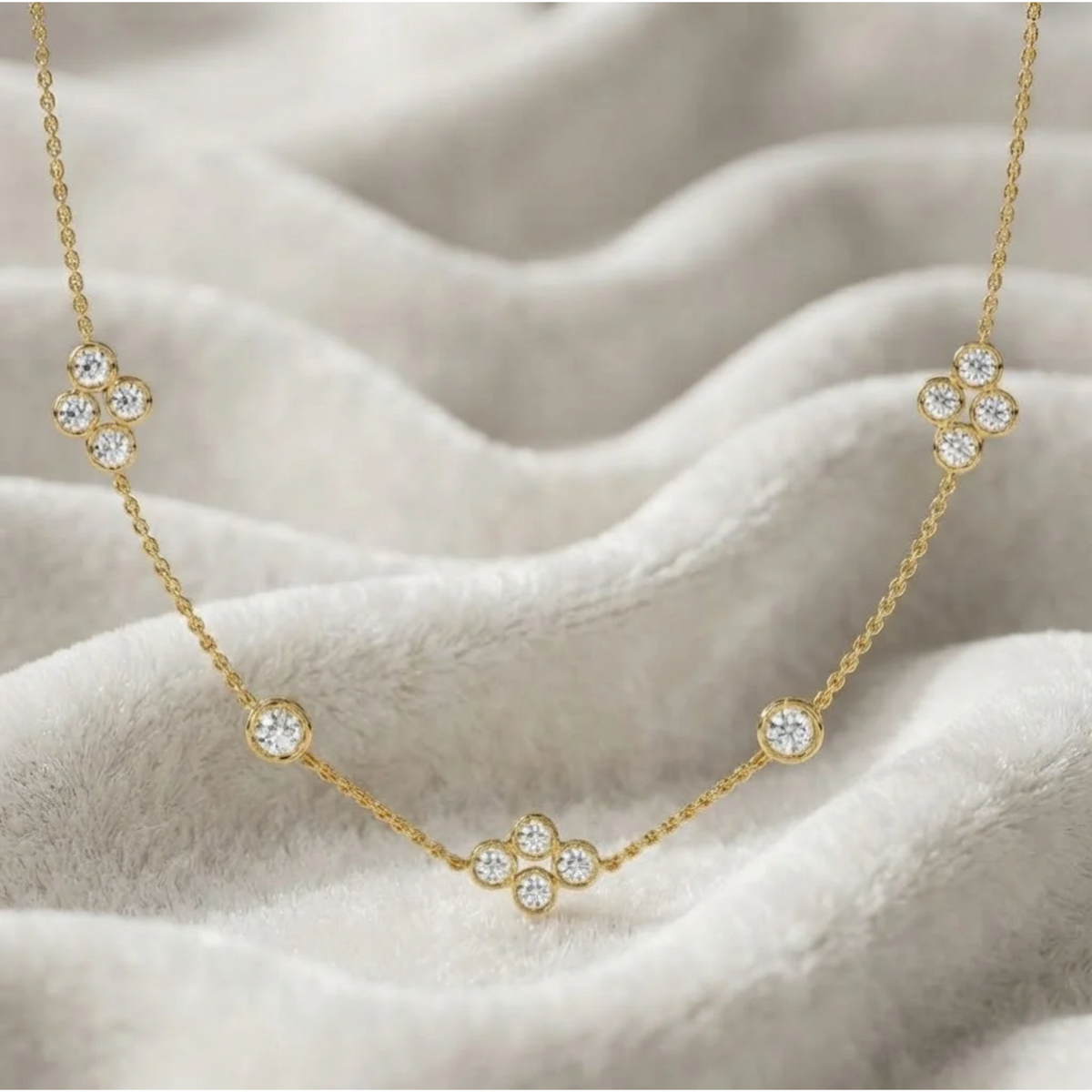 Halskette mit im Labor gezüchtetem Diamanten aus 14K Gold