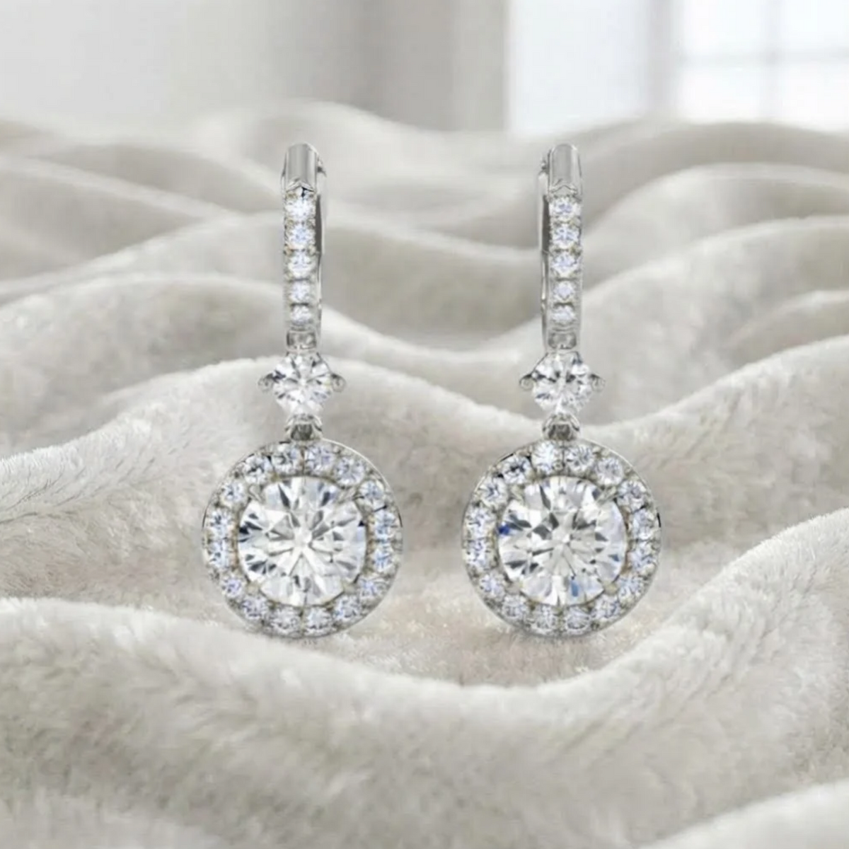 Brilliant Round Cut Dangle Drop Lab Grown Diamond Earring