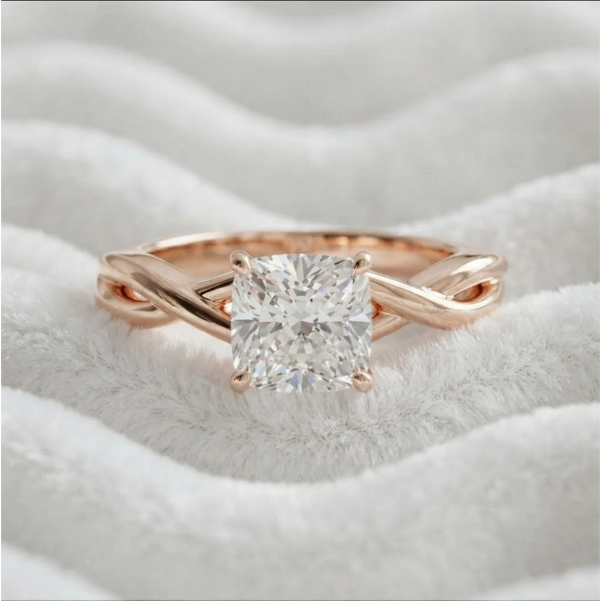 Infinity Crossover Art Deco Twist Band Ring