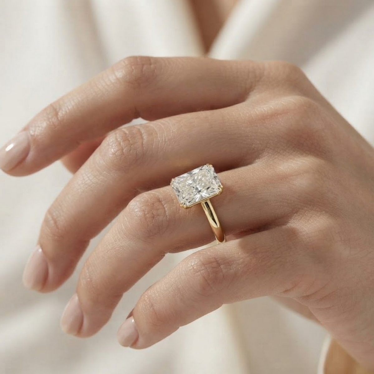 Lab Grown Radiant Cut Lab Diamond Engagement Ring