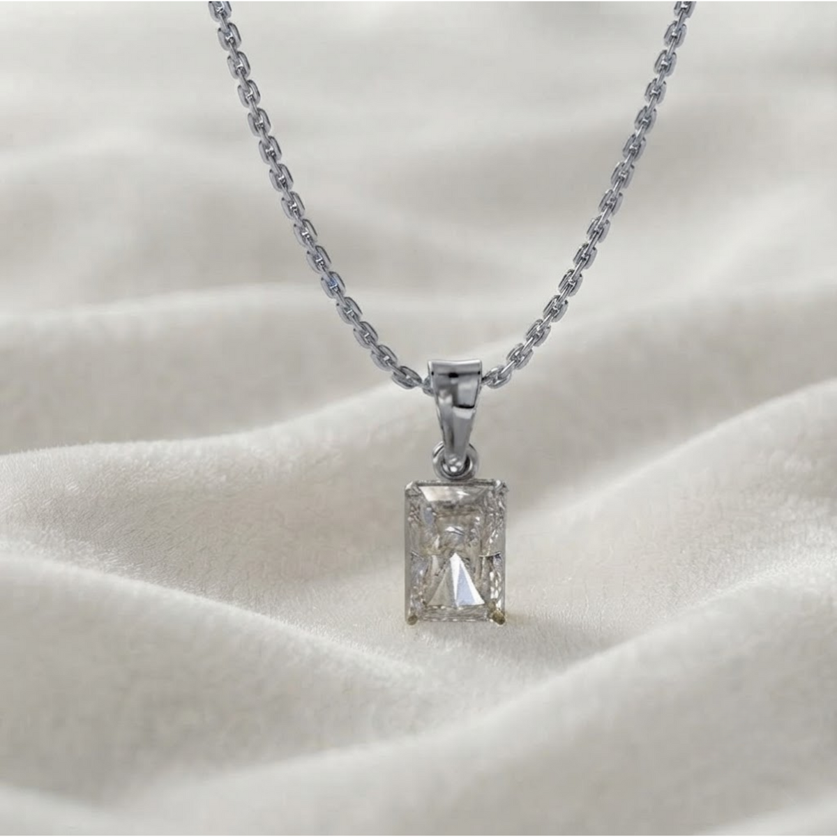 Radiant IGI Certified Diamond Radiant Cut Pendant
