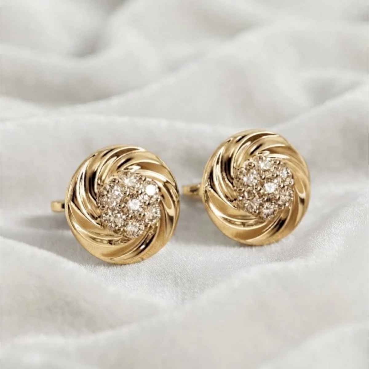 Round Cut Lab Grown Diamond Floral Earrings