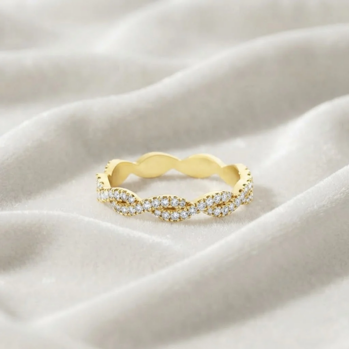 Full Eternity Band Twisted Wedding Diamond Band