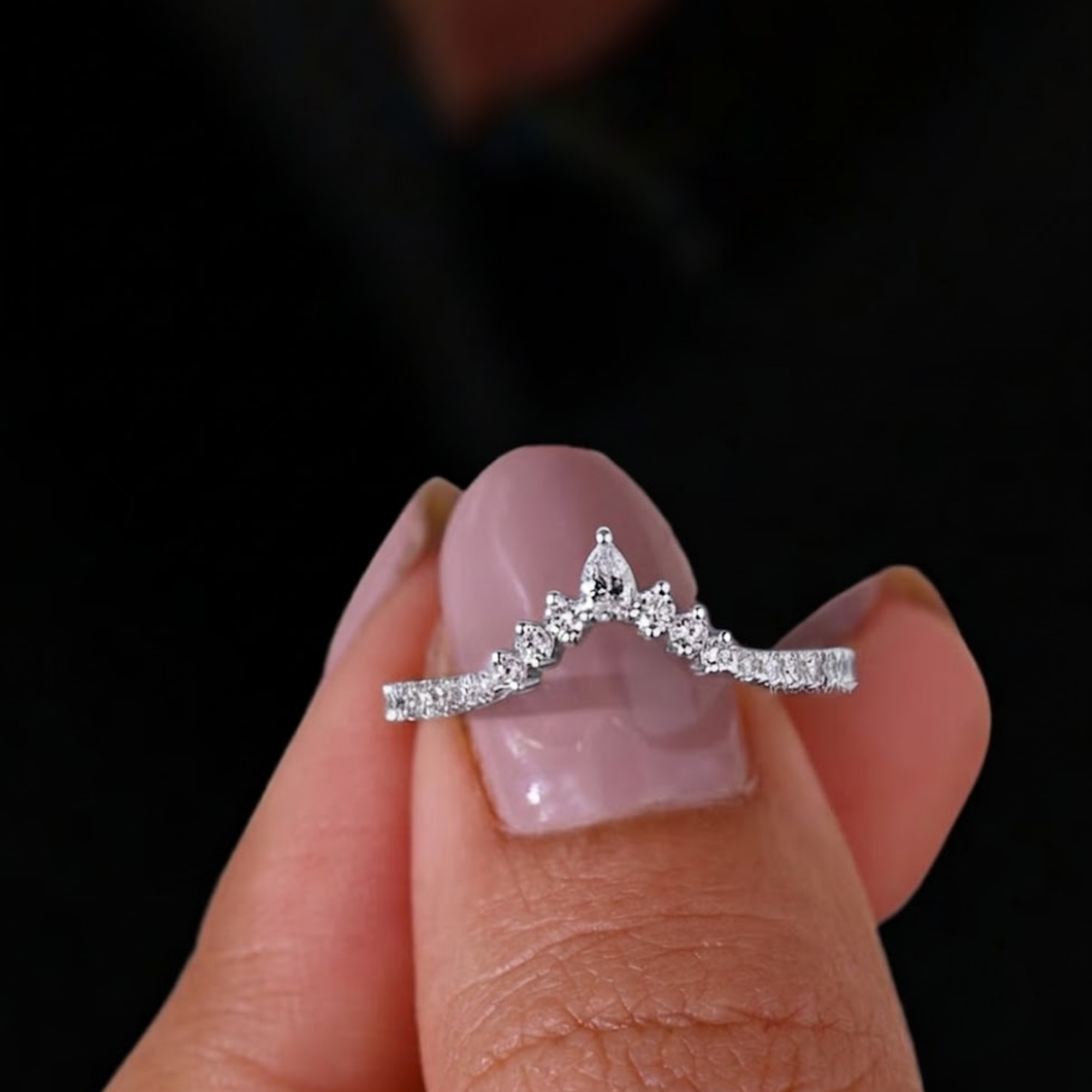 Diamond Wedding Curvy Band