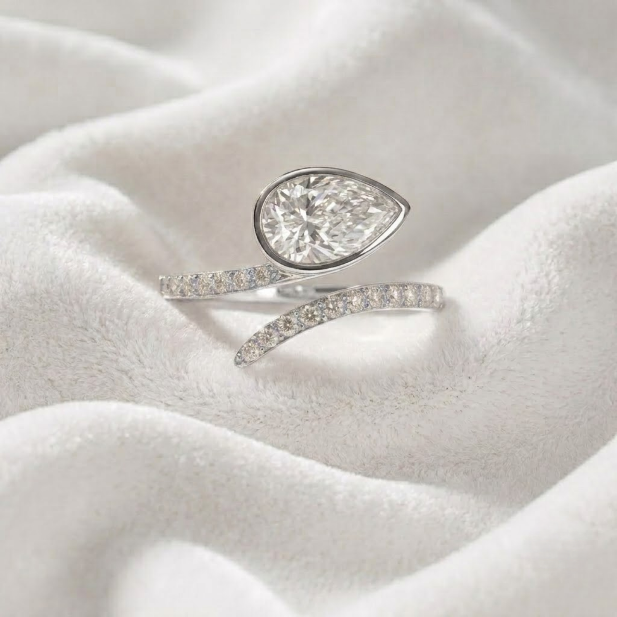 14K Gold Pear Shape Lab Grown Diamond Engagement Ring