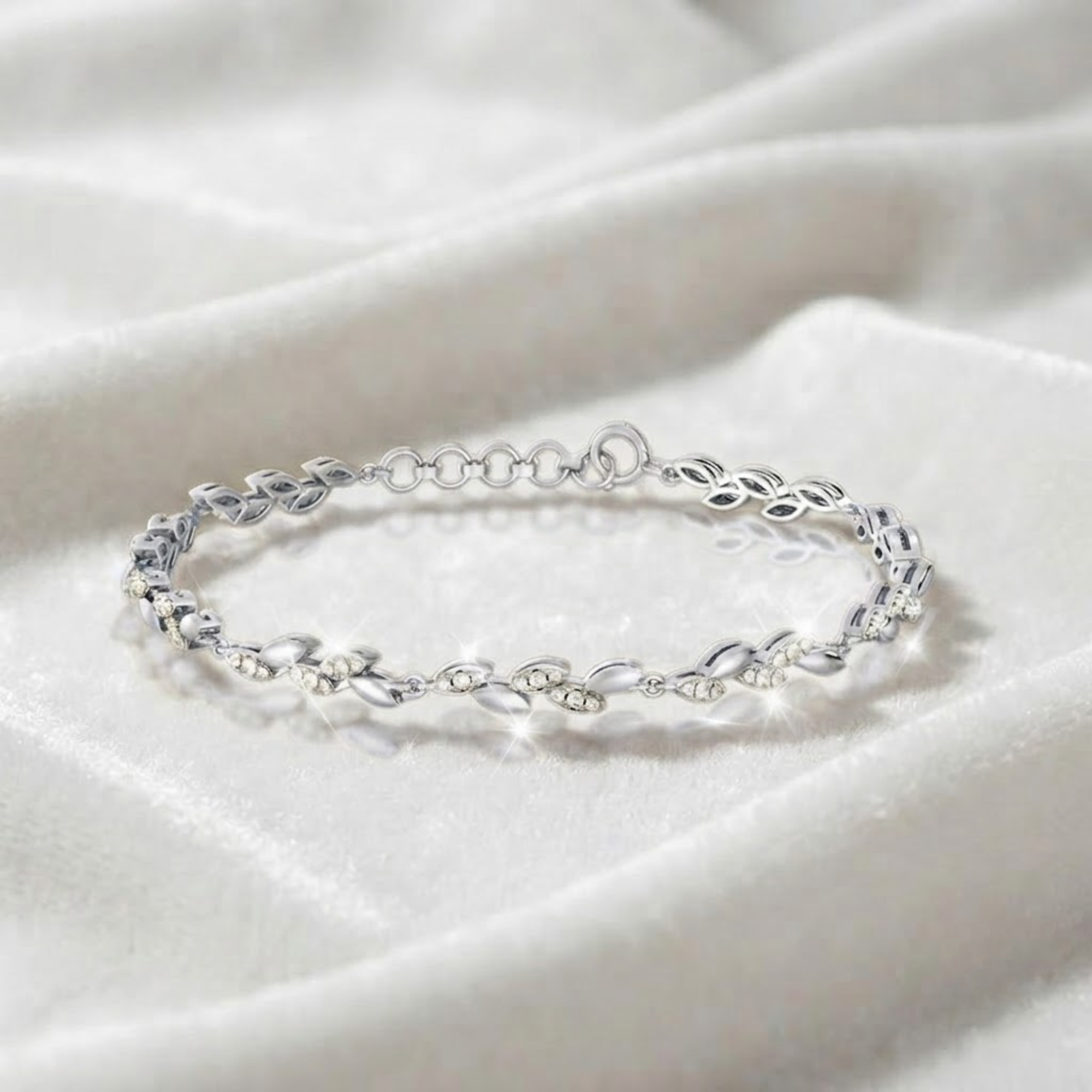 Yellow Gold Lab Grown Diamond Bracelet