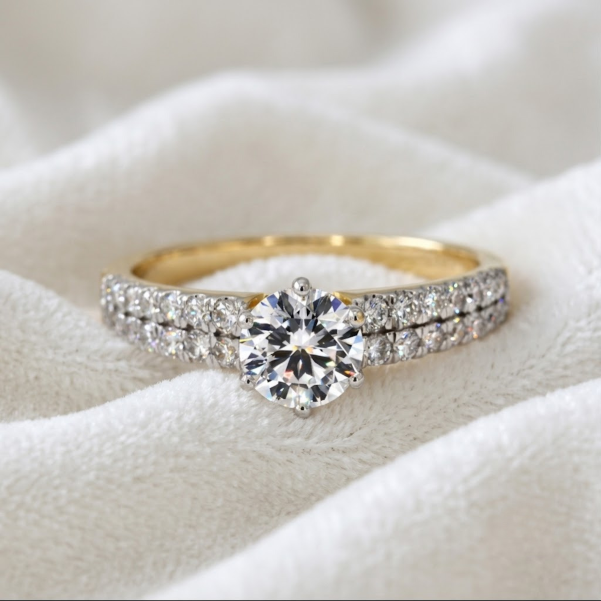 Round Cut Lab Grown Diamond Solitaire Engagement Ring