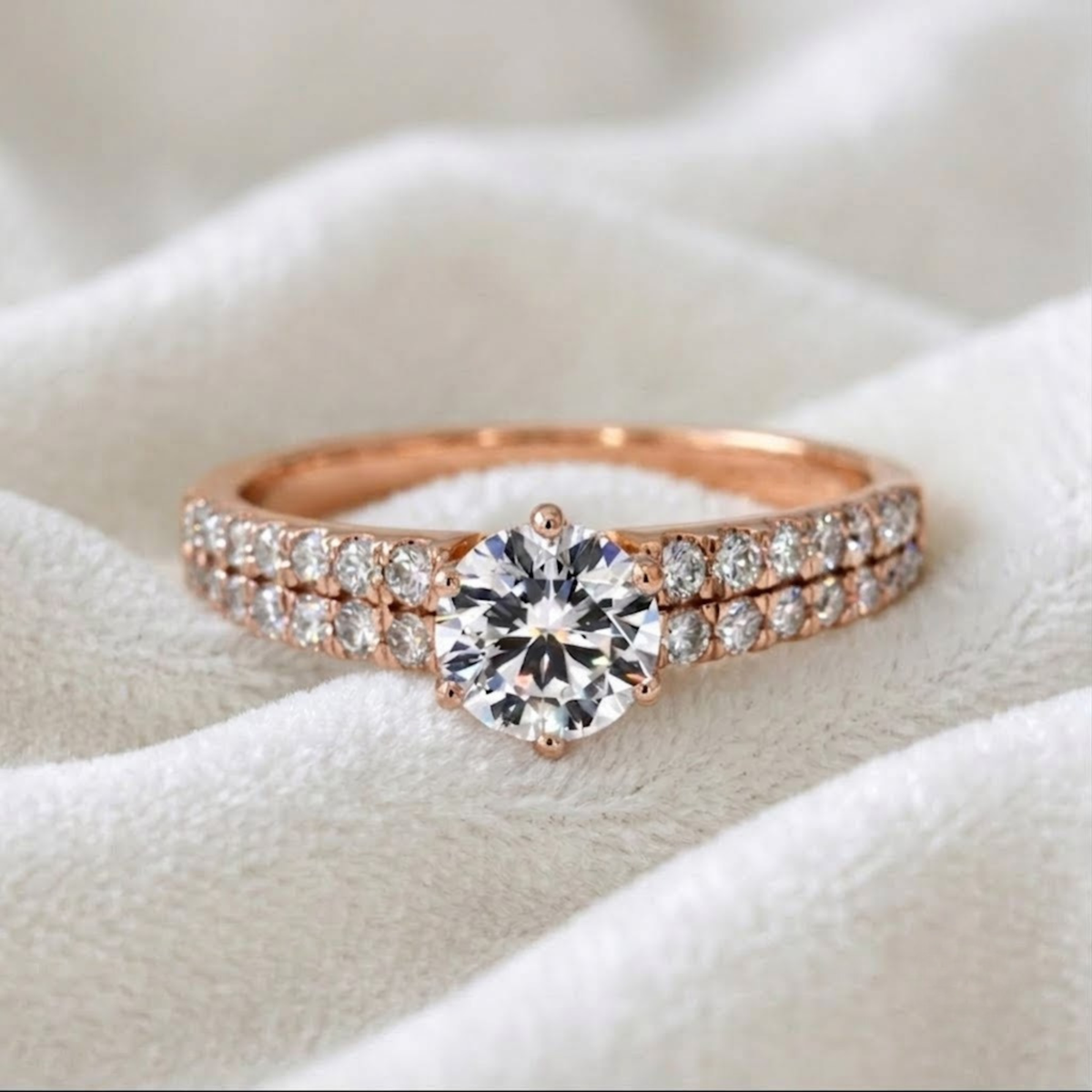 Round Cut Lab Grown Diamond Solitaire Engagement Ring