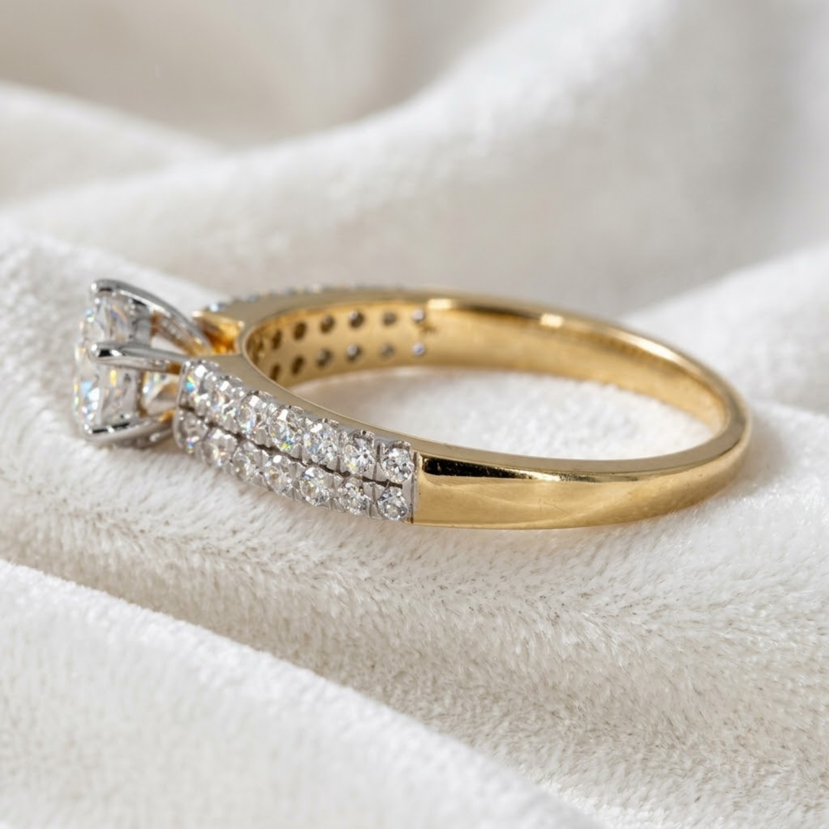 Round Cut Lab Grown Diamond Solitaire Engagement Ring